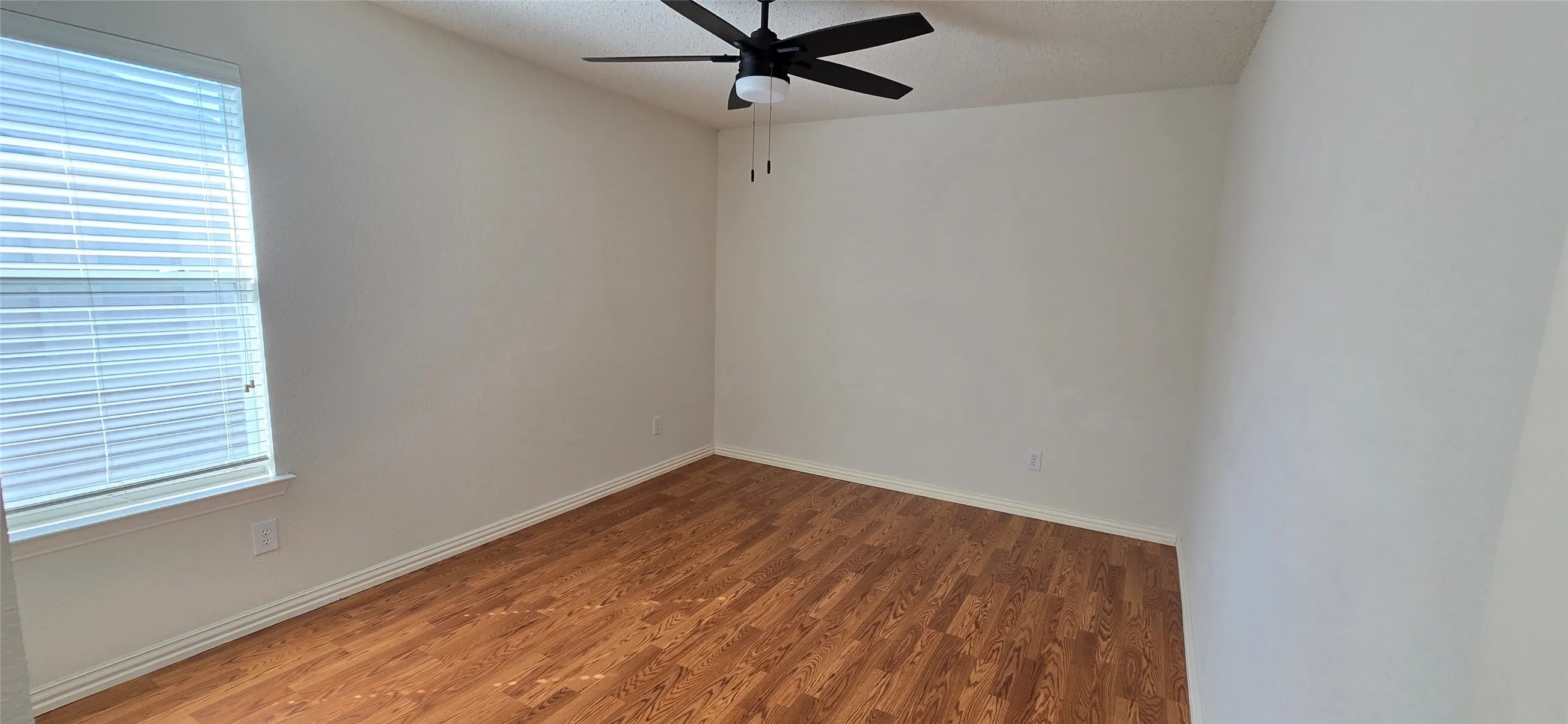 Single Family Residence For Rent in Collin County , 3509 Dripping Springs Drive, Plano, Texas 75025, 4 Bedroom, 3 Bathroom, 2 Garage spaces, 3,072 Sqft, built in 2000, mls#21385296, Real Estate Agent in Plano, Homes For Rent in Collin county, Homes For Rent in Plano, Realtor in Plano Texas, Real Estate Brokerage Independent Realty Texas, Luminita Cordes Realtor