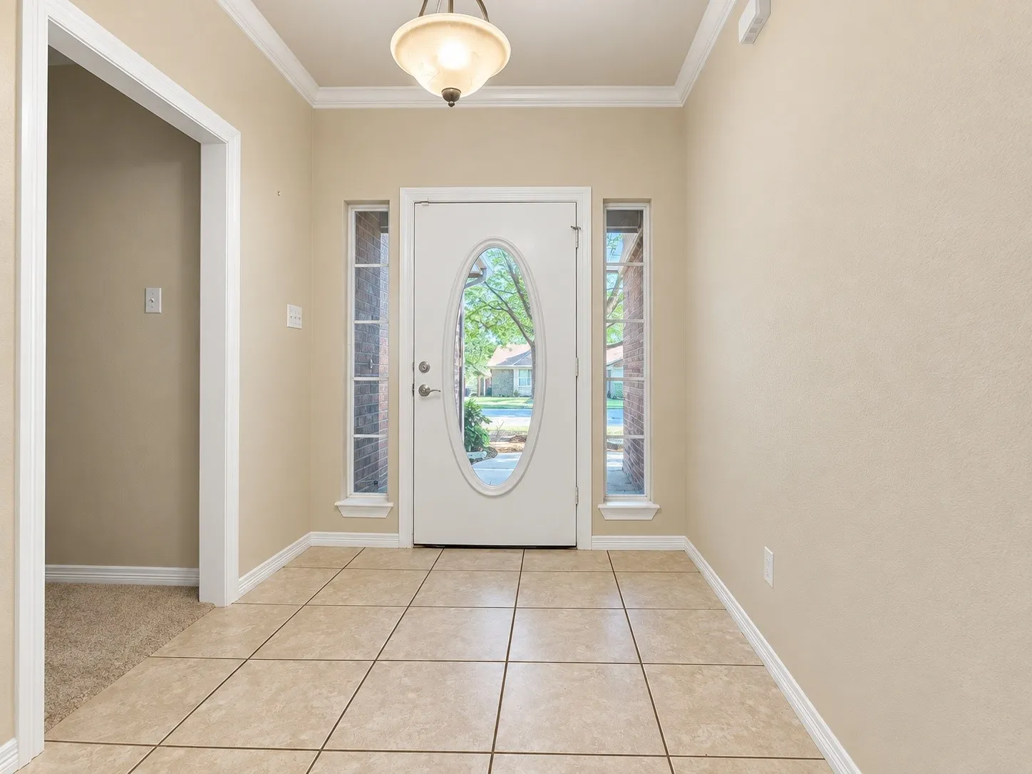Single Family Residence For Sale in Tarrant County , 6549 Blue Grass Drive, Watauga, Texas 76148, 3 Bedroom, 2 Bathroom, 2 Garage spaces, 1,753 Sqft, built in 2007, mls#21381112, Real Estate Agent in Watauga, Homes For Sale in Tarrant county, Homes For Sale in Watauga, Realtor in Watauga Texas, Real Estate Brokerage Independent Realty Texas, Luminita Cordes Realtor
