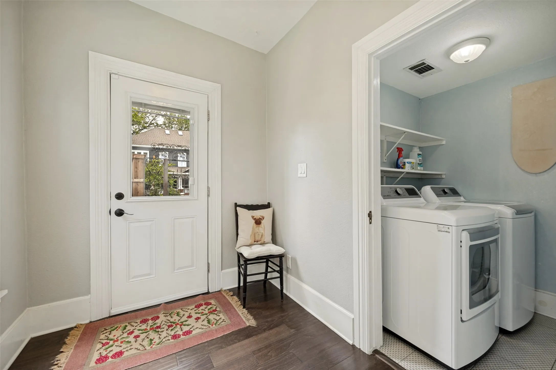 Single Family Residence For Sale in Dallas County , 5602 Reiger Avenue, Dallas, Texas 75214, 4 Bedroom, 3 Bathroom, Garage spaces, 2,238 Sqft, built in 1927, mls#21385724, Real Estate Agent in Dallas, Homes For Sale in Dallas county, Homes For Sale in Dallas, Realtor in Dallas Texas, Real Estate Brokerage Independent Realty Texas, Luminita Cordes Realtor