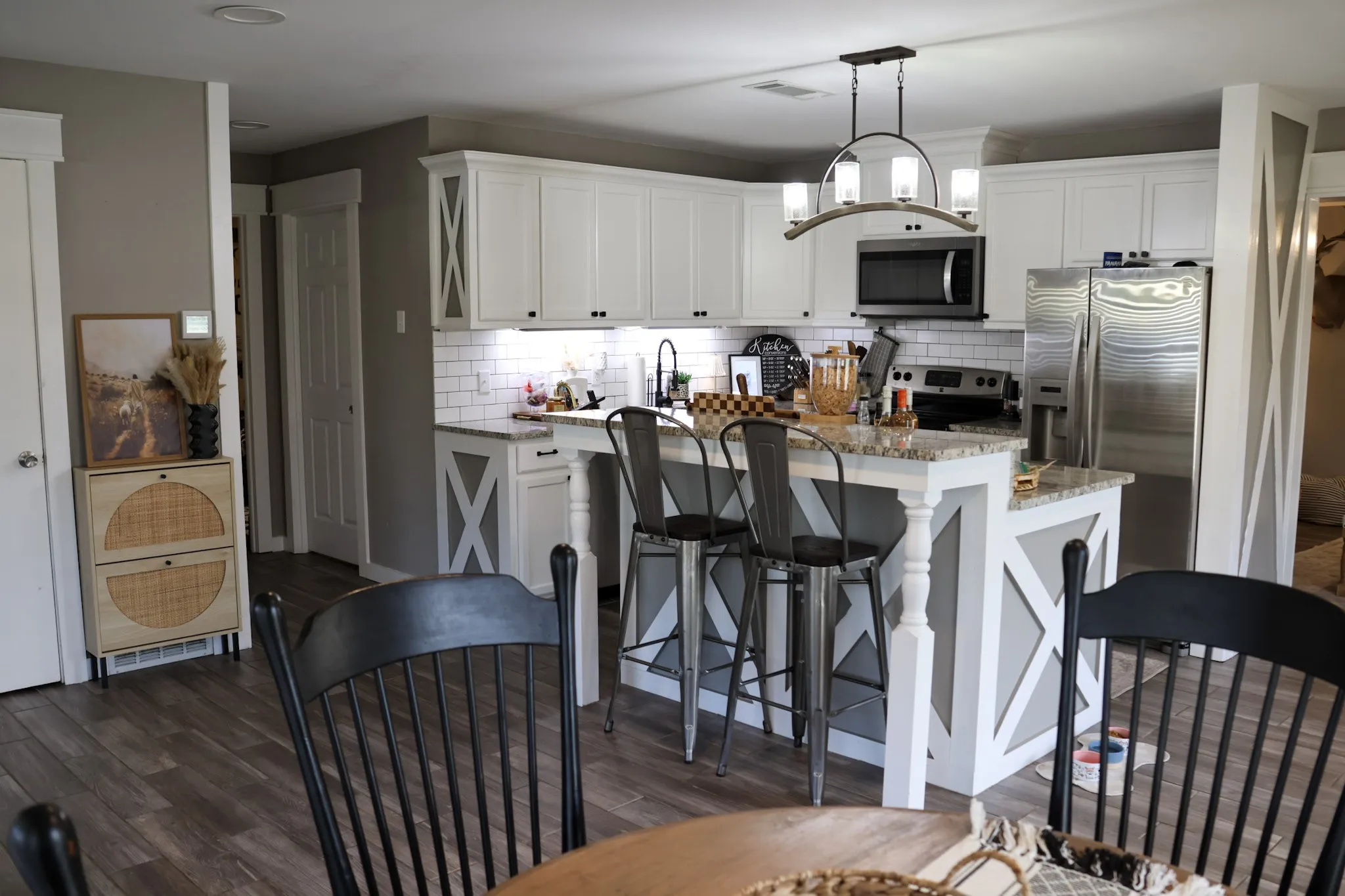 Single Family Residence For Sale in Henderson County , 47 Starview Drive, Star Harbor, Texas 75148, 3 Bedroom, 2 Bathroom, Garage spaces, 1,446 Sqft, built in 1977, mls#21367438, Real Estate Agent in Star Harbor, Homes For Sale in Henderson county, Homes For Sale in Star Harbor, Realtor in Star Harbor Texas, Real Estate Brokerage Independent Realty Texas, Luminita Cordes Realtor