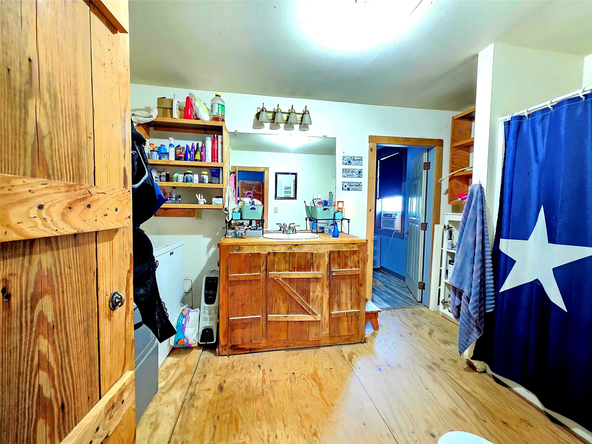 Farm For Sale in Brown County , 4451 Fm 585, Bangs, Texas 76823, 3 Bedroom, 2 Bathroom, Garage spaces, 1,624 Sqft, built in 0, mls#21385738, Real Estate Agent in Bangs, Homes For Sale in Brown county, Homes For Sale in Bangs, Realtor in Bangs Texas, Real Estate Brokerage Independent Realty Texas, Luminita Cordes Realtor