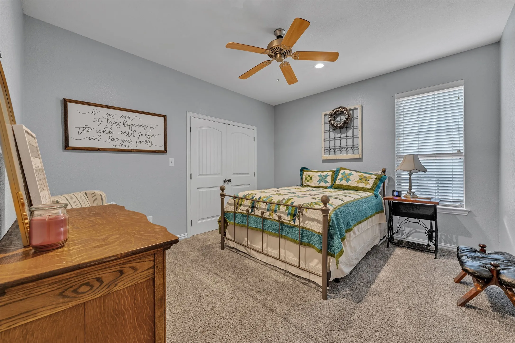 Single Family Residence For Sale in Hood County , 2116 Wood Duck Lane, Granbury, Texas 76049, 3 Bedroom, 3 Bathroom, 2 Garage spaces, 2,469 Sqft, built in 2006, mls#21385238, Real Estate Agent in Granbury, Homes For Sale in Hood county, Homes For Sale in Granbury, Realtor in Granbury Texas, Real Estate Brokerage Independent Realty Texas, Luminita Cordes Realtor