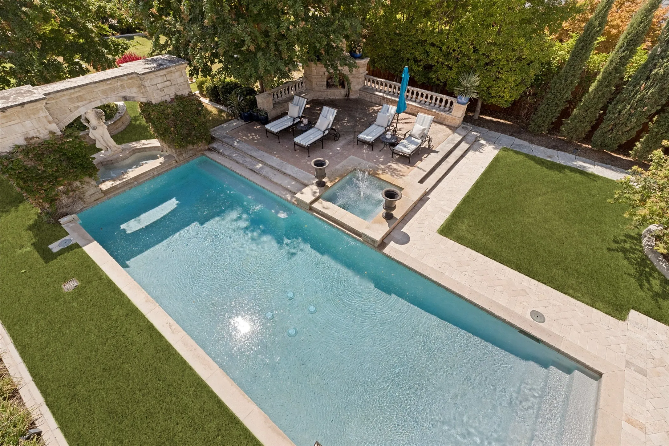 Single Family Residence For Sale in Collin County , 4865 Orchard Park Drive, Frisco, Texas 75034, 6 Bedroom, 8 Bathroom, 4 Garage spaces, 7,402 Sqft, built in 2004, mls#21380248, Real Estate Agent in Frisco, Homes For Sale in Collin county, Homes For Sale in Frisco, Realtor in Frisco Texas, Real Estate Brokerage Independent Realty Texas, Luminita Cordes Realtor