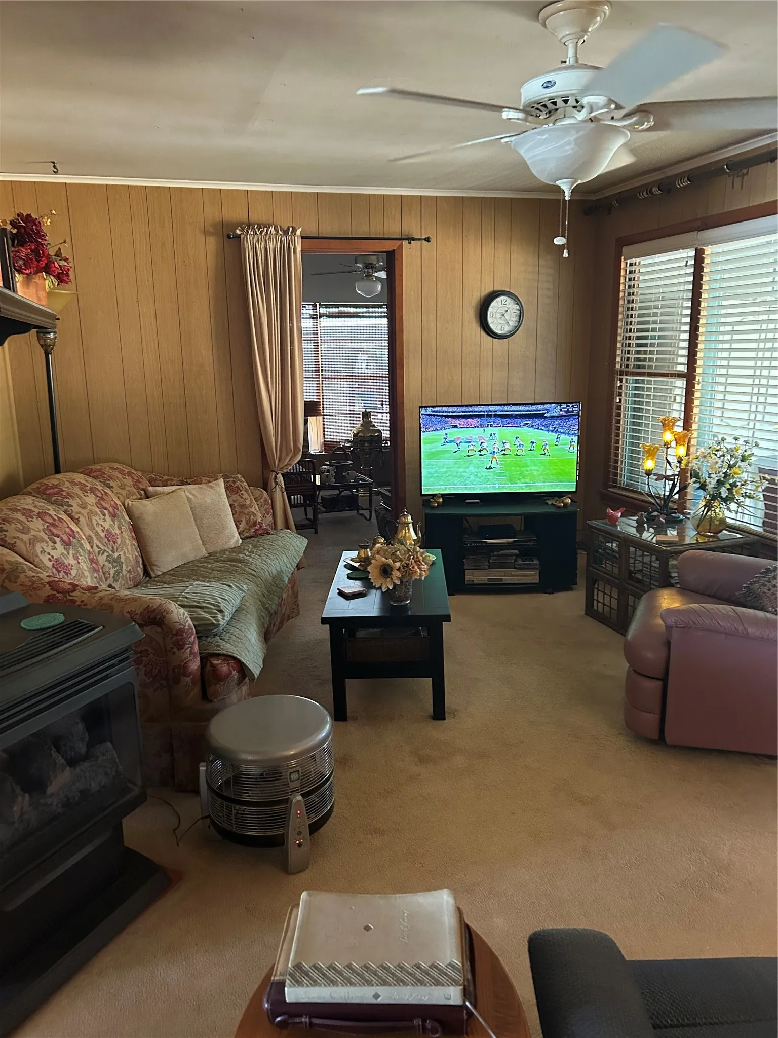 Single Family Residence For Sale in Young County , 412 Harrison Avenue, Newcastle, Texas 76372, 3 Bedroom, 2 Bathroom, Garage spaces, 1,297 Sqft, built in 1965, mls#21385749, Real Estate Agent in Newcastle, Homes For Sale in Young county, Homes For Sale in Newcastle, Realtor in Newcastle Texas, Real Estate Brokerage Independent Realty Texas, Luminita Cordes Realtor