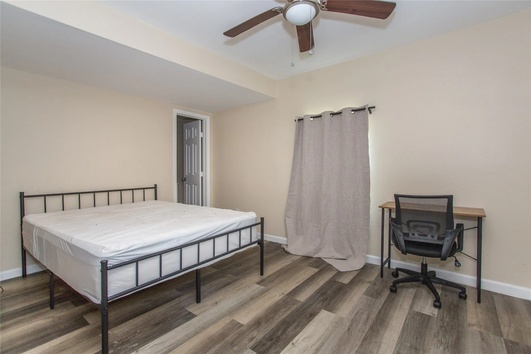 Single Family Residence For Sale in Dallas County , 2669 Marfa Avenue, Dallas, Texas 75216, 5 Bedroom, 2 Bathroom, Garage spaces, 1,248 Sqft, built in 1951, mls#21382541, Real Estate Agent in Dallas, Homes For Sale in Dallas county, Homes For Sale in Dallas, Realtor in Dallas Texas, Real Estate Brokerage Independent Realty Texas, Luminita Cordes Realtor