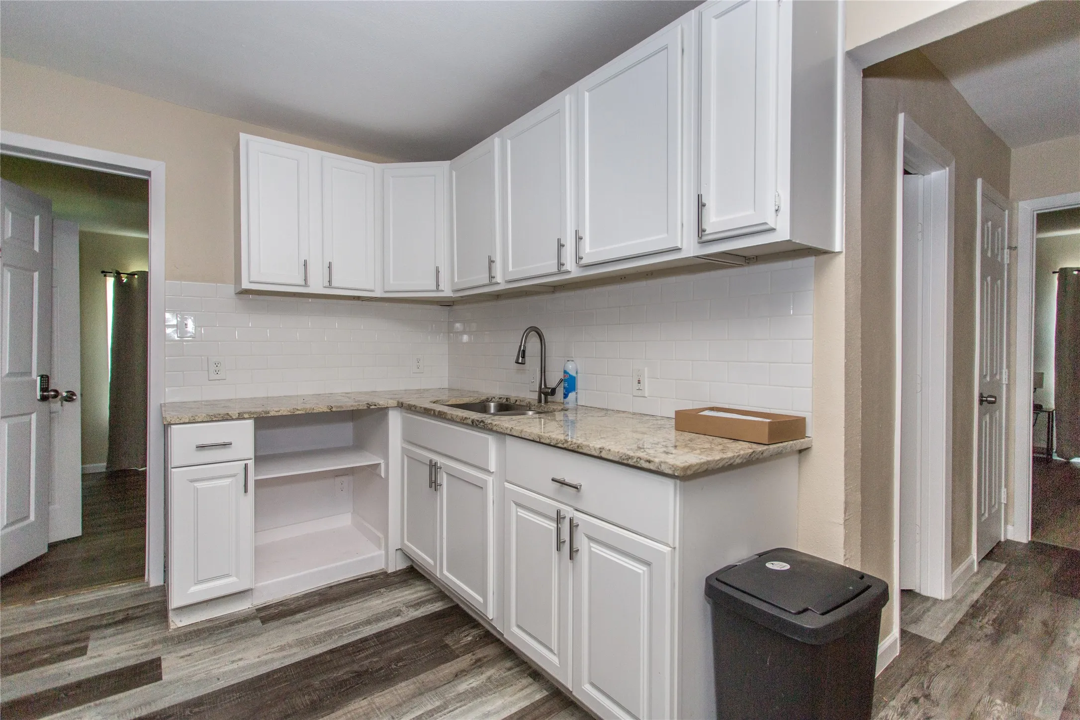 Single Family Residence For Sale in Dallas County , 2669 Marfa Avenue, Dallas, Texas 75216, 5 Bedroom, 2 Bathroom, Garage spaces, 1,248 Sqft, built in 1951, mls#21382541, Real Estate Agent in Dallas, Homes For Sale in Dallas county, Homes For Sale in Dallas, Realtor in Dallas Texas, Real Estate Brokerage Independent Realty Texas, Luminita Cordes Realtor