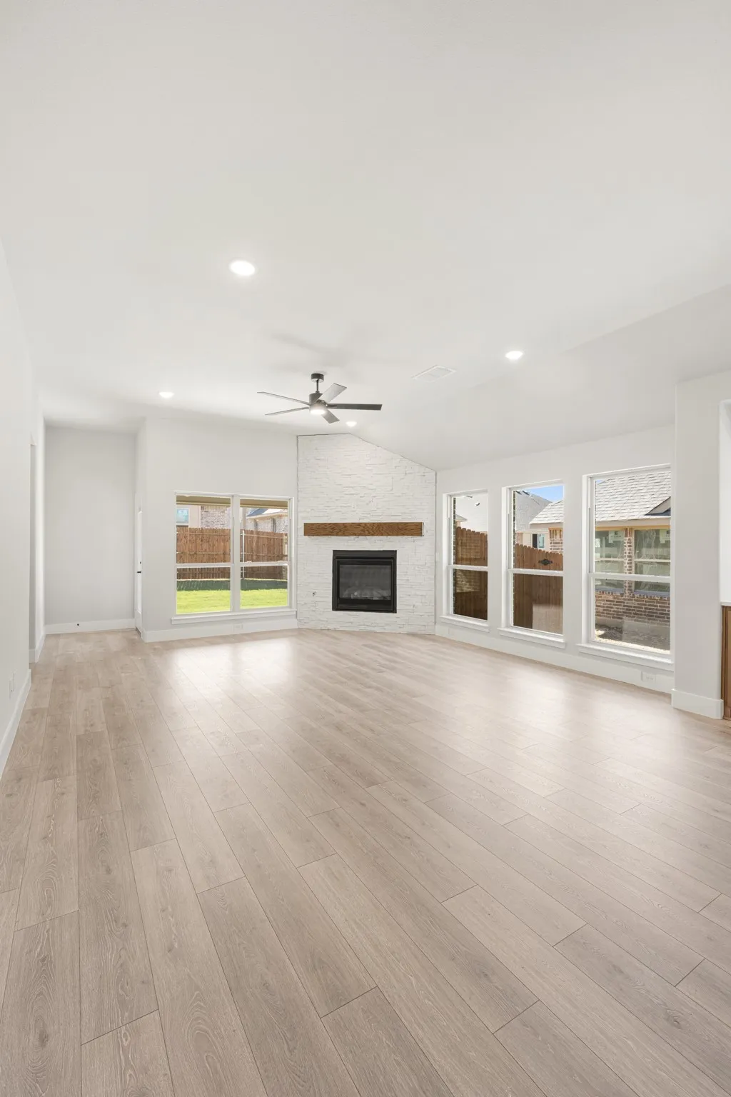 Single Family Residence For Sale in Rockwall County , 2344 Saint Andrews Way, Royse City, Texas 75189, 4 Bedroom, 3 Bathroom, 2 Garage spaces, 2,450 Sqft, built in 2026, mls#21383632, Real Estate Agent in Royse City, Homes For Sale in Rockwall county, Homes For Sale in Royse City, Realtor in Royse City Texas, Real Estate Brokerage Independent Realty Texas, Luminita Cordes Realtor
