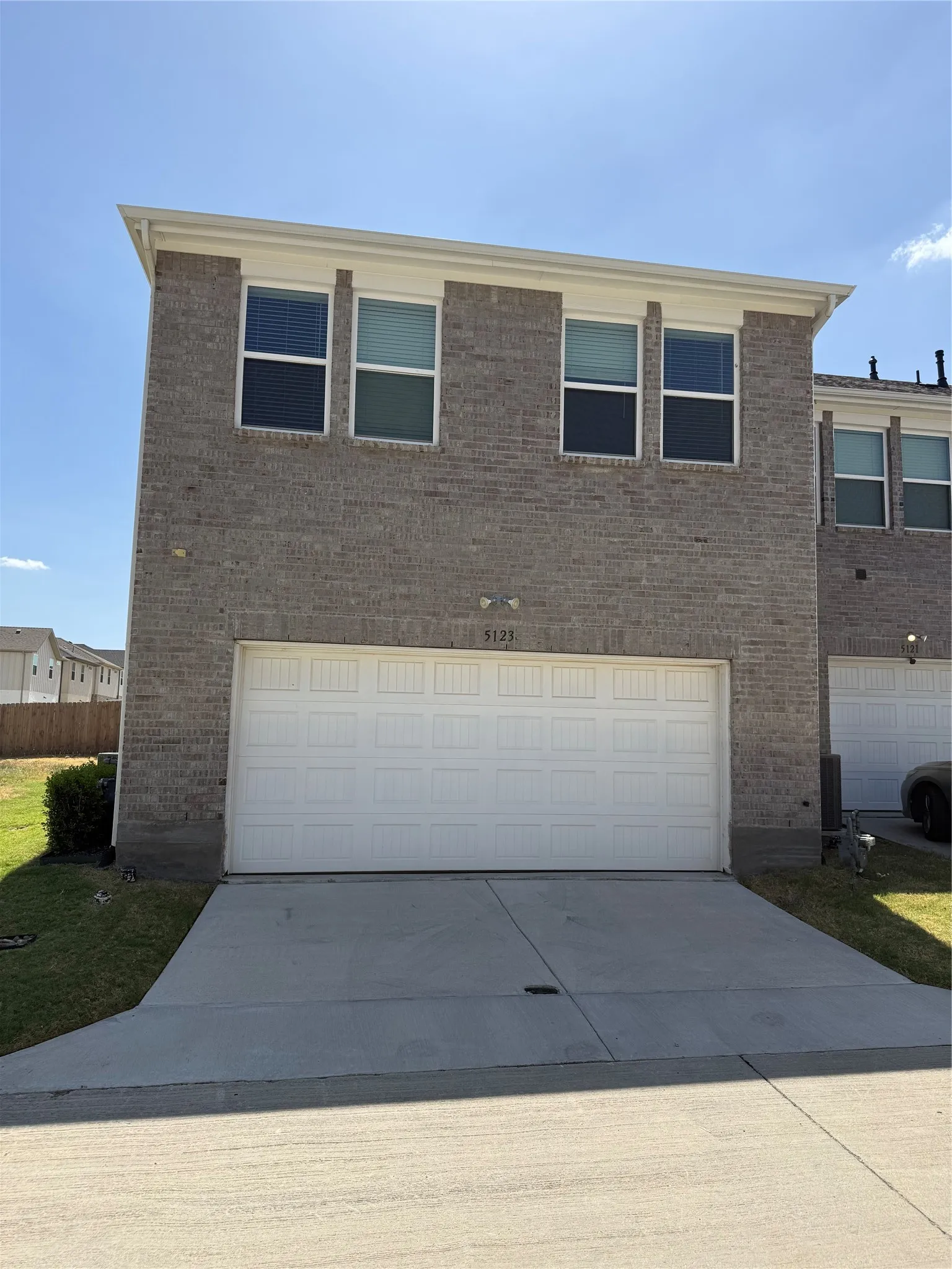 Townhouse For Sale in Tarrant County , 5123 Community Street, Haltom City, Texas 76117, 3 Bedroom, 3 Bathroom, 2 Garage spaces, 1,828 Sqft, built in 2023, mls#21385765, Real Estate Agent in Haltom City, Homes For Sale in Tarrant county, Homes For Sale in Haltom City, Realtor in Haltom City Texas, Real Estate Brokerage Independent Realty Texas, Luminita Cordes Realtor