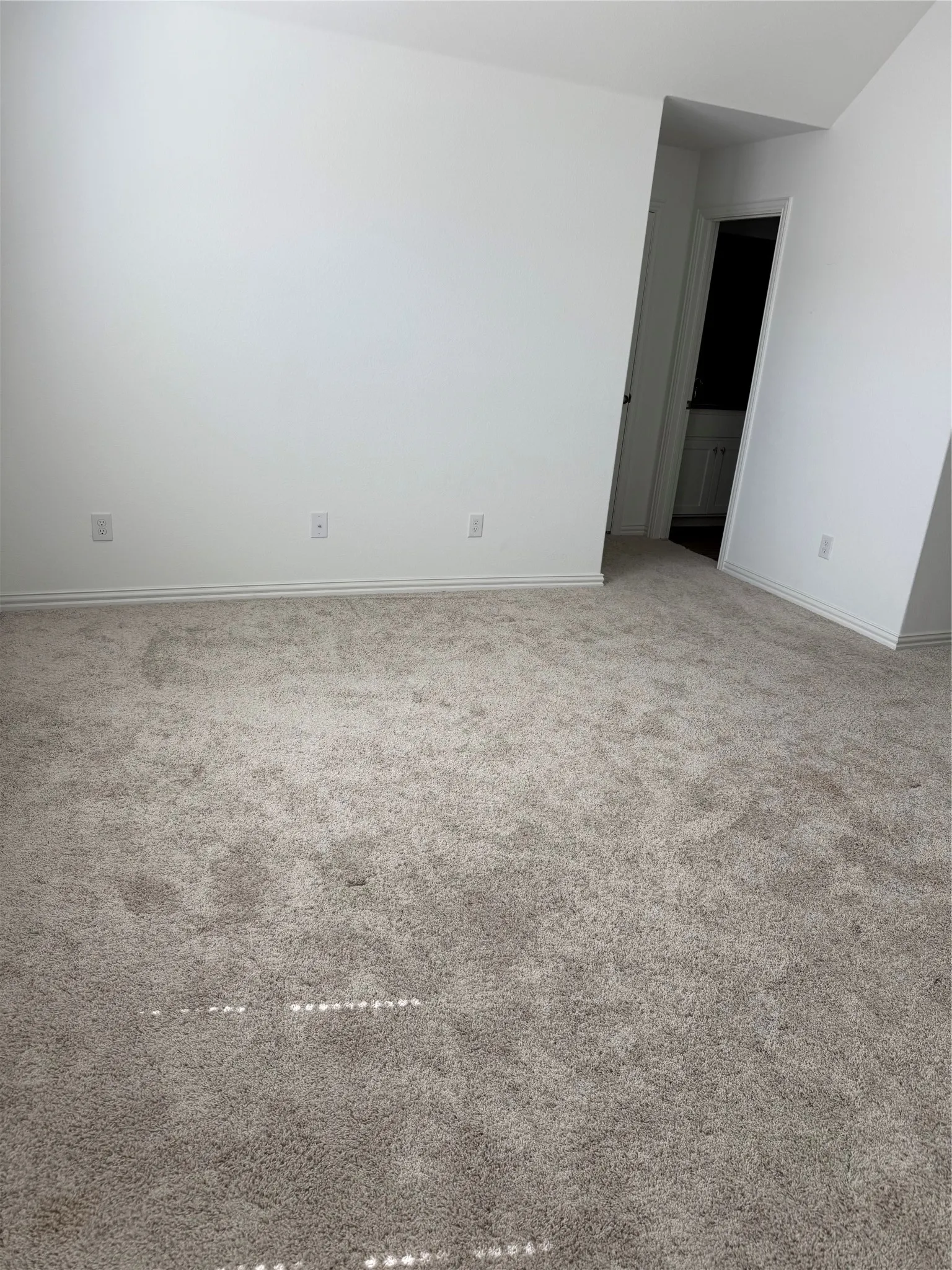 Townhouse For Sale in Tarrant County , 5123 Community Street, Haltom City, Texas 76117, 3 Bedroom, 3 Bathroom, 2 Garage spaces, 1,828 Sqft, built in 2023, mls#21385765, Real Estate Agent in Haltom City, Homes For Sale in Tarrant county, Homes For Sale in Haltom City, Realtor in Haltom City Texas, Real Estate Brokerage Independent Realty Texas, Luminita Cordes Realtor
