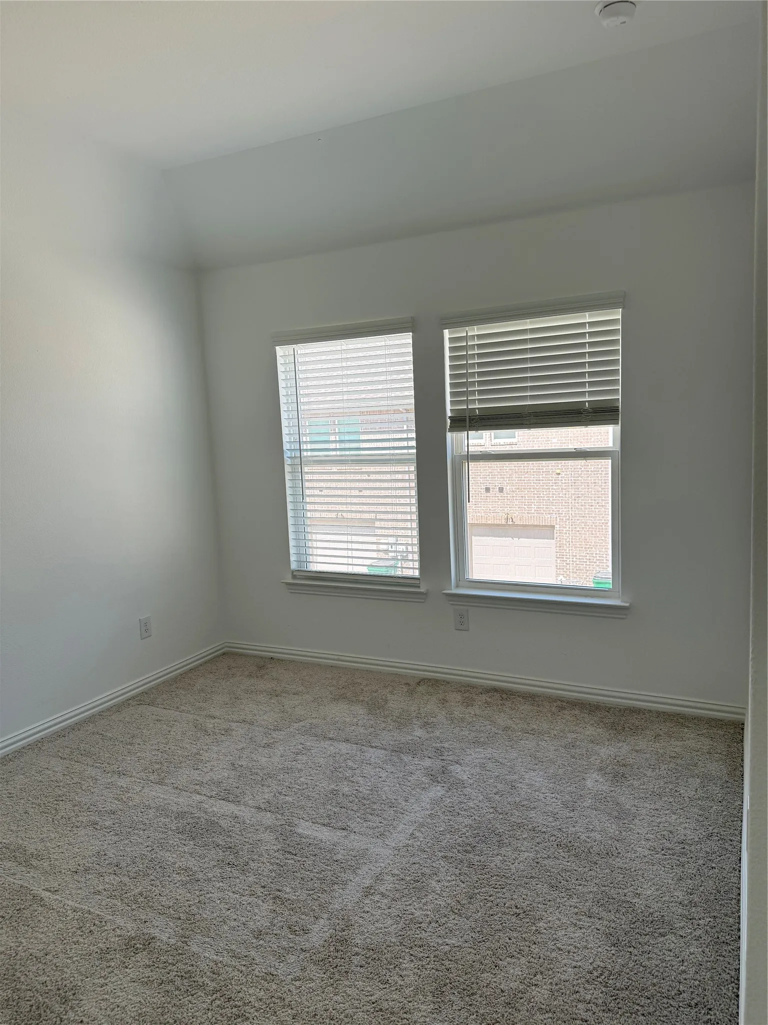 Townhouse For Sale in Tarrant County , 5123 Community Street, Haltom City, Texas 76117, 3 Bedroom, 3 Bathroom, 2 Garage spaces, 1,828 Sqft, built in 2023, mls#21385765, Real Estate Agent in Haltom City, Homes For Sale in Tarrant county, Homes For Sale in Haltom City, Realtor in Haltom City Texas, Real Estate Brokerage Independent Realty Texas, Luminita Cordes Realtor