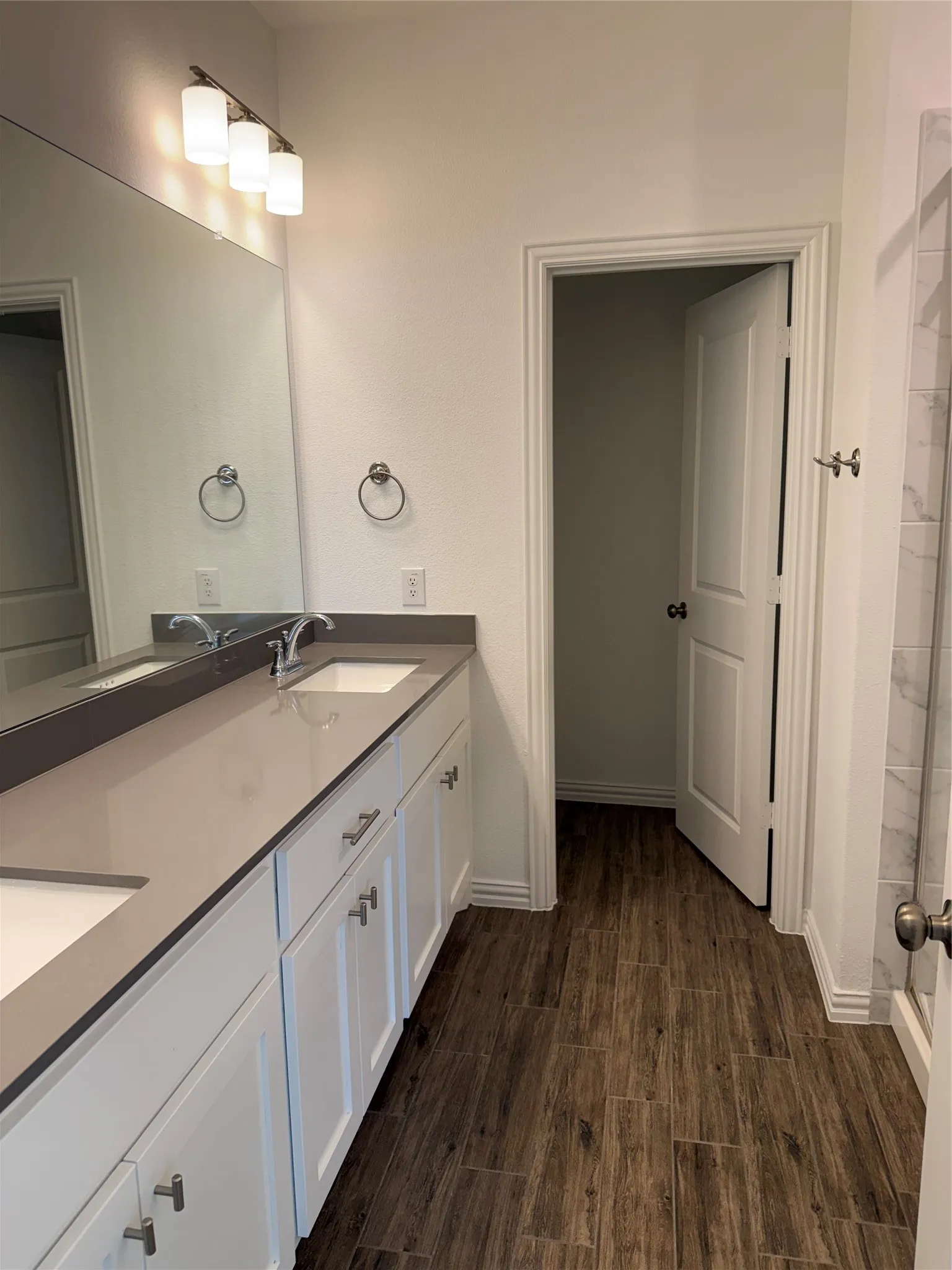 Townhouse For Sale in Tarrant County , 5123 Community Street, Haltom City, Texas 76117, 3 Bedroom, 3 Bathroom, 2 Garage spaces, 1,828 Sqft, built in 2023, mls#21385765, Real Estate Agent in Haltom City, Homes For Sale in Tarrant county, Homes For Sale in Haltom City, Realtor in Haltom City Texas, Real Estate Brokerage Independent Realty Texas, Luminita Cordes Realtor