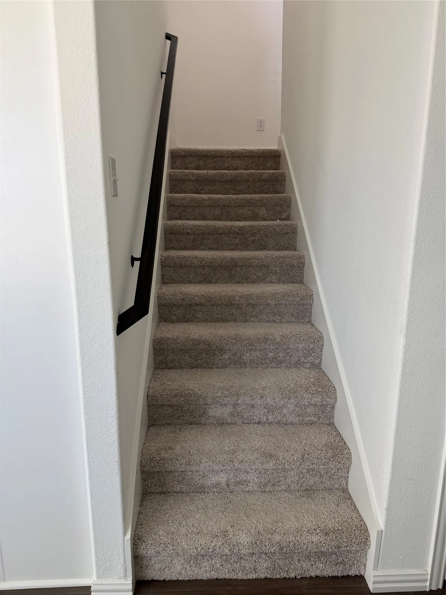 Townhouse For Sale in Tarrant County , 5123 Community Street, Haltom City, Texas 76117, 3 Bedroom, 3 Bathroom, 2 Garage spaces, 1,828 Sqft, built in 2023, mls#21385765, Real Estate Agent in Haltom City, Homes For Sale in Tarrant county, Homes For Sale in Haltom City, Realtor in Haltom City Texas, Real Estate Brokerage Independent Realty Texas, Luminita Cordes Realtor