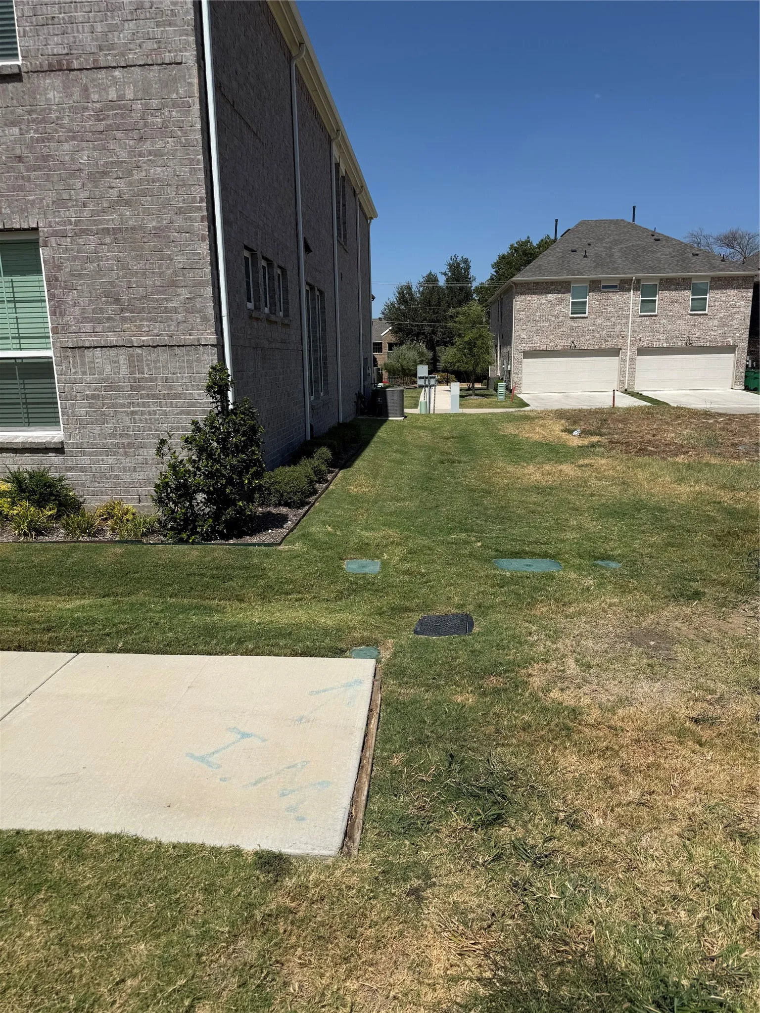 Townhouse For Sale in Tarrant County , 5123 Community Street, Haltom City, Texas 76117, 3 Bedroom, 3 Bathroom, 2 Garage spaces, 1,828 Sqft, built in 2023, mls#21385765, Real Estate Agent in Haltom City, Homes For Sale in Tarrant county, Homes For Sale in Haltom City, Realtor in Haltom City Texas, Real Estate Brokerage Independent Realty Texas, Luminita Cordes Realtor