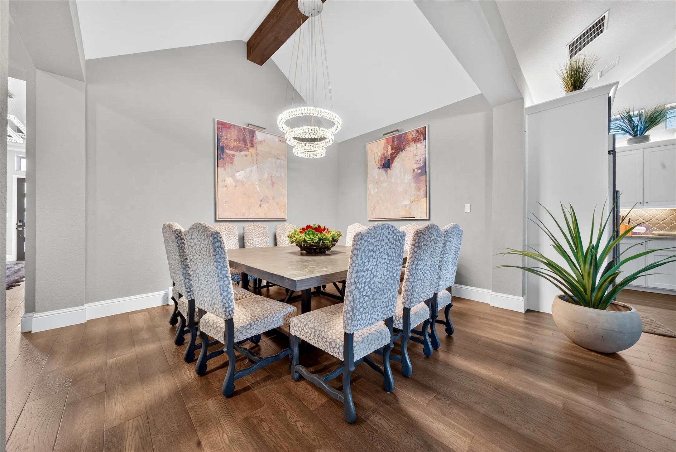 Single Family Residence For Sale in Collin County , 1590 Cottonwood Trail, Prosper, Texas 75078, 4 Bedroom, 5 Bathroom, 3 Garage spaces, 3,657 Sqft, built in 2020, mls#21375375, Real Estate Agent in Prosper, Homes For Sale in Collin county, Homes For Sale in Prosper, Realtor in Prosper Texas, Real Estate Brokerage Independent Realty Texas, Luminita Cordes Realtor