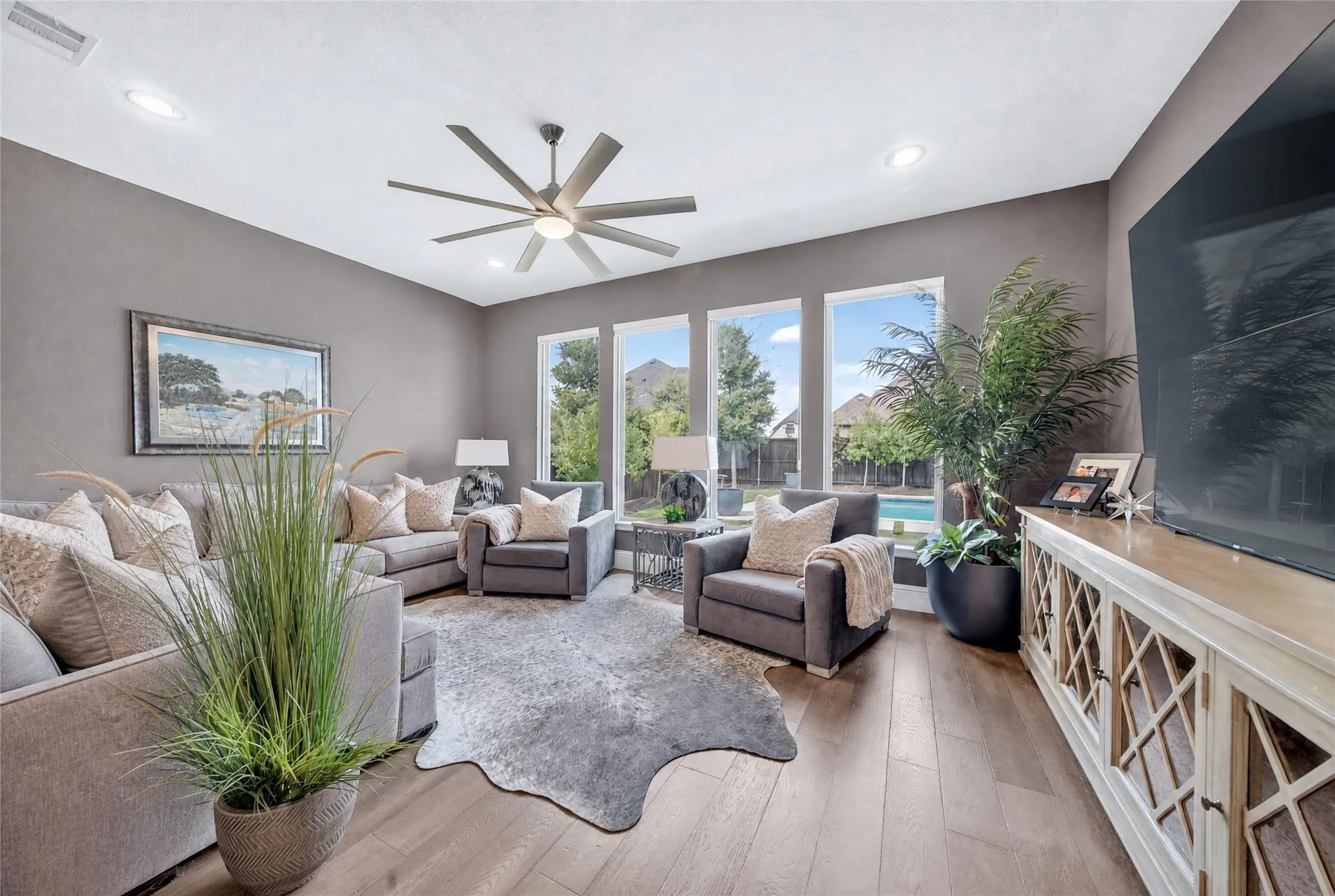 Single Family Residence For Sale in Collin County , 1590 Cottonwood Trail, Prosper, Texas 75078, 4 Bedroom, 5 Bathroom, 3 Garage spaces, 3,657 Sqft, built in 2020, mls#21375375, Real Estate Agent in Prosper, Homes For Sale in Collin county, Homes For Sale in Prosper, Realtor in Prosper Texas, Real Estate Brokerage Independent Realty Texas, Luminita Cordes Realtor