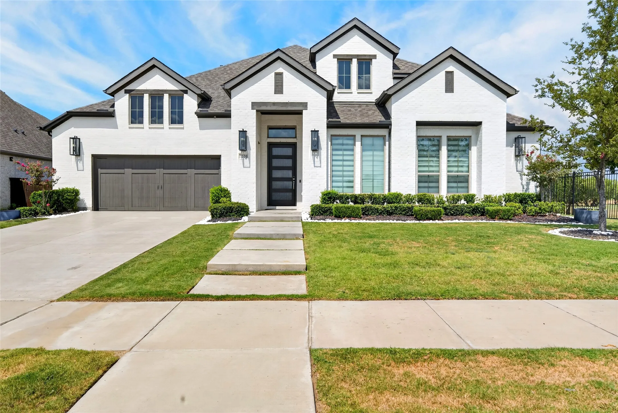 Single Family Residence For Sale