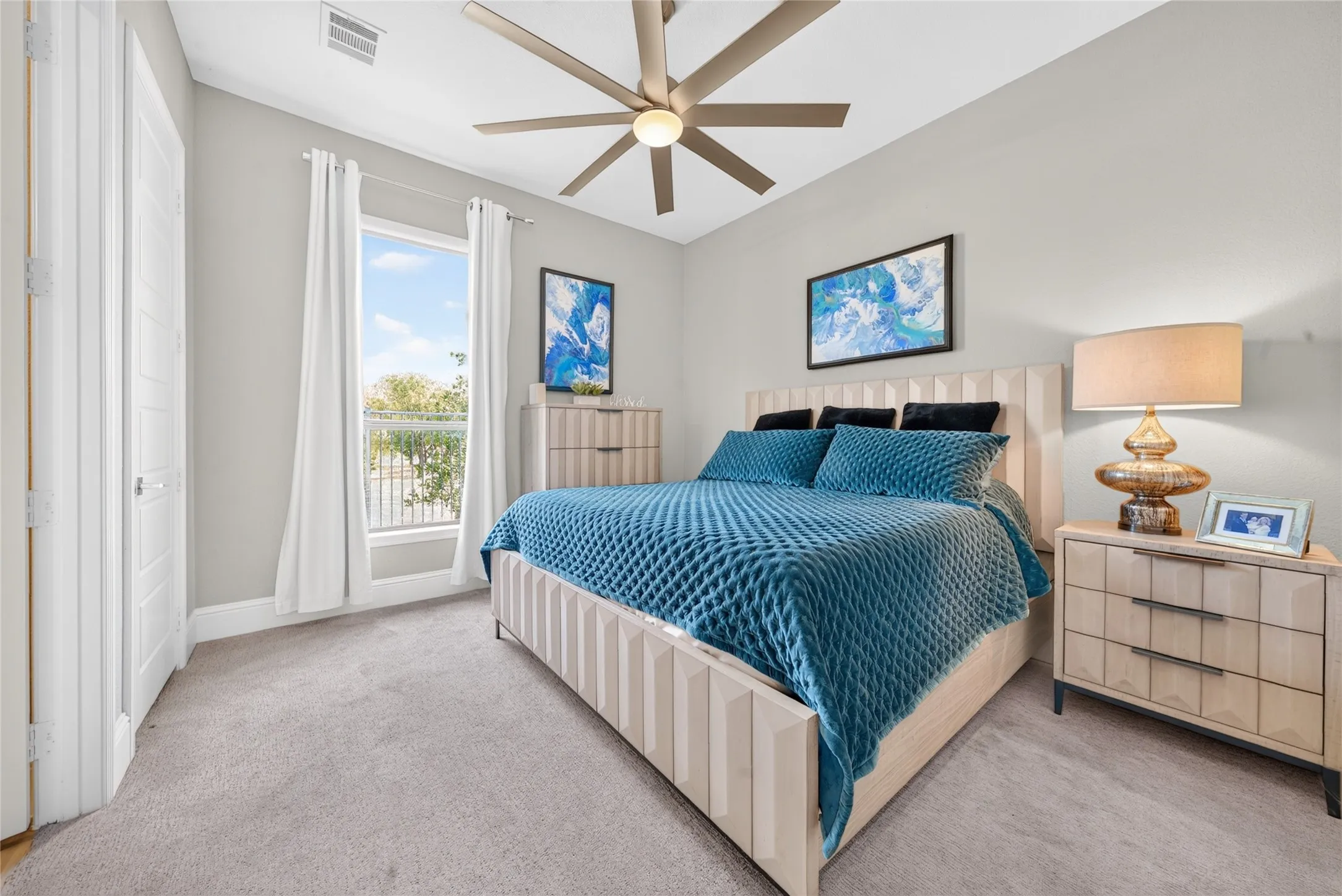 Single Family Residence For Sale in Collin County , 1590 Cottonwood Trail, Prosper, Texas 75078, 4 Bedroom, 5 Bathroom, 3 Garage spaces, 3,657 Sqft, built in 2020, mls#21375375, Real Estate Agent in Prosper, Homes For Sale in Collin county, Homes For Sale in Prosper, Realtor in Prosper Texas, Real Estate Brokerage Independent Realty Texas, Luminita Cordes Realtor