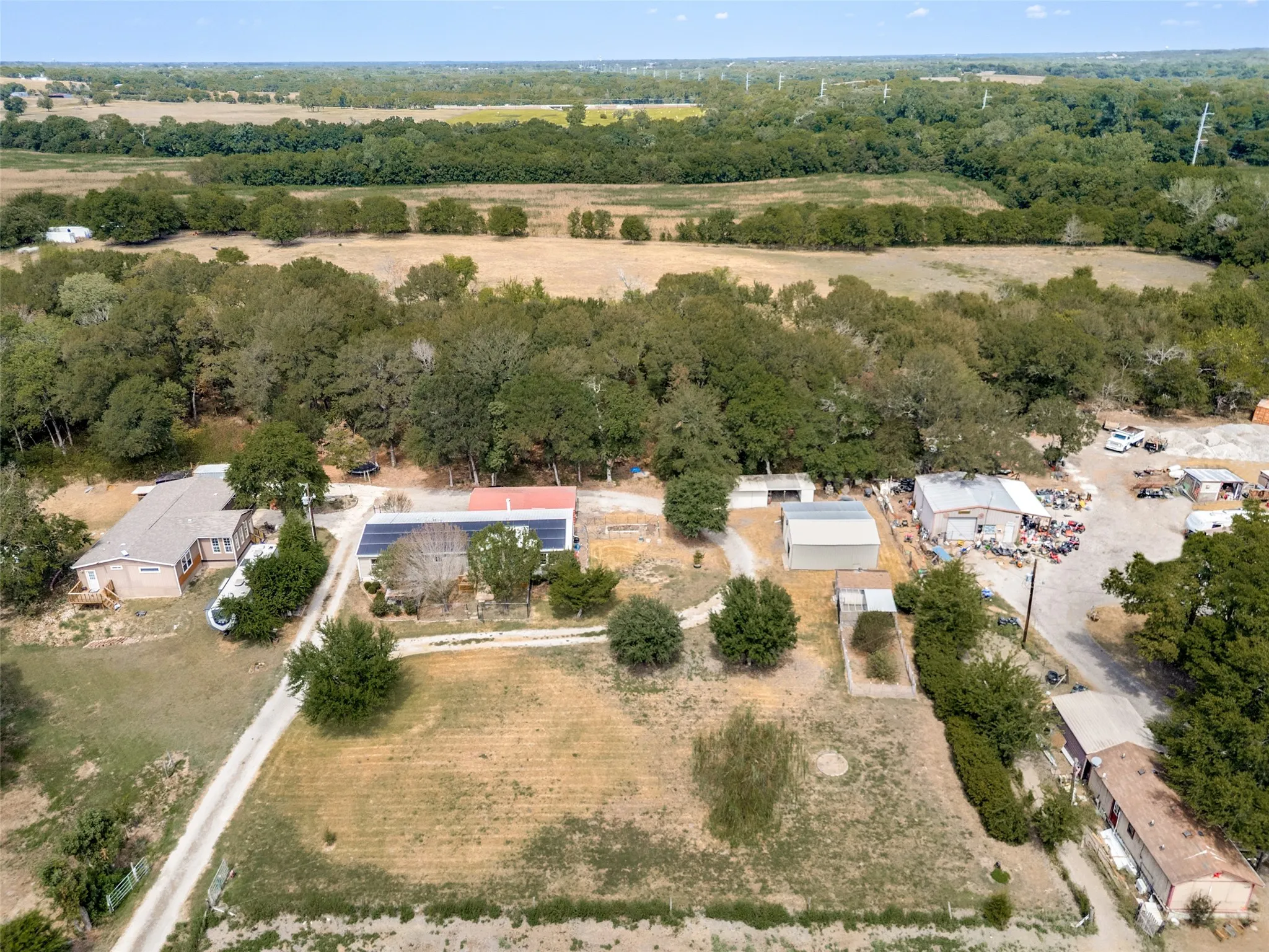 Mobile Home For Sale in Collin County , 1433 Cowan Road, Celina, Texas 75009, 4 Bedroom, 3 Bathroom, Garage spaces, 2,160 Sqft, built in 2000, mls#21385496, Real Estate Agent in Celina, Homes For Sale in Collin county, Homes For Sale in Celina, Realtor in Celina Texas, Real Estate Brokerage Independent Realty Texas, Luminita Cordes Realtor