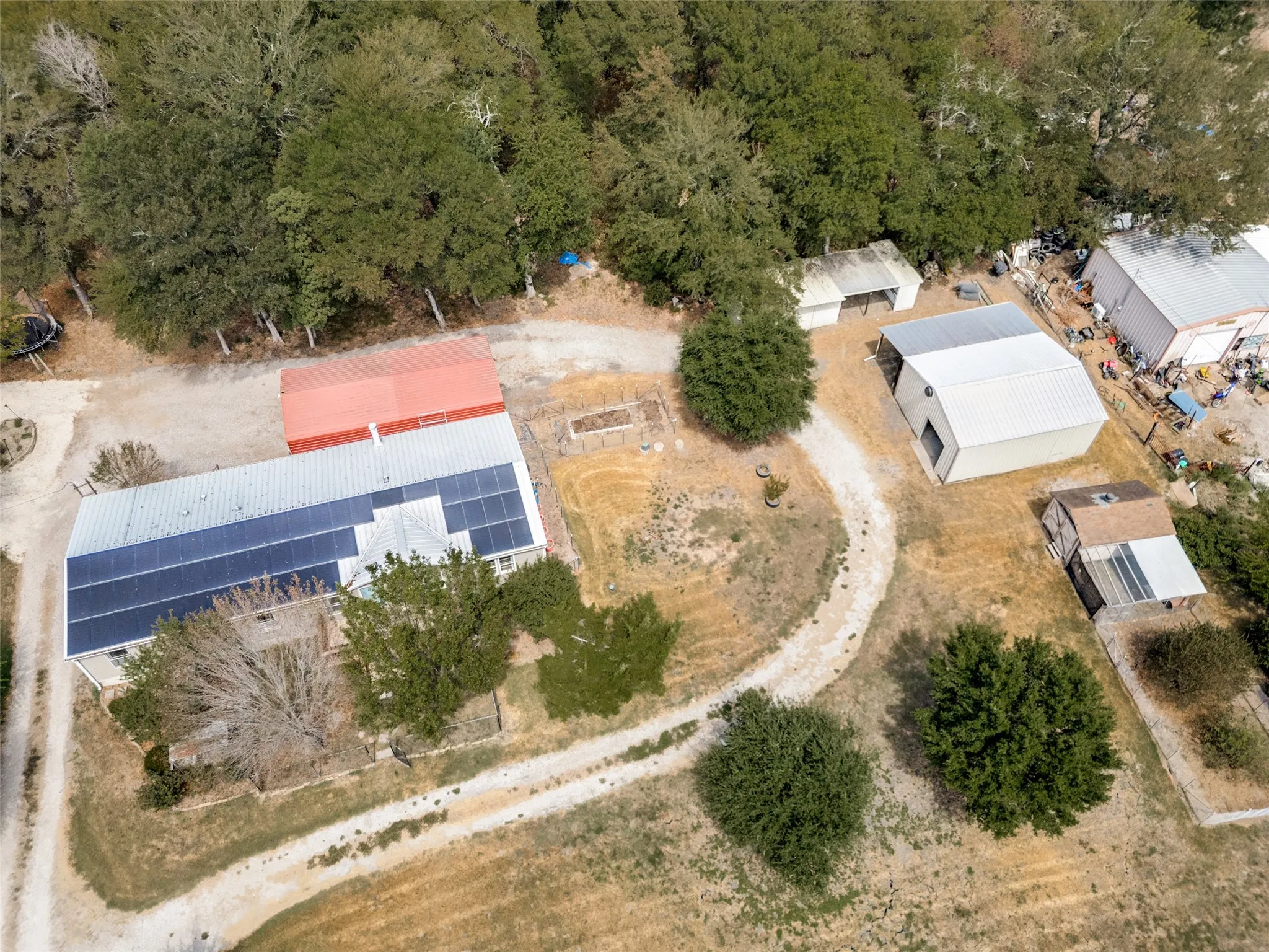 Mobile Home For Sale in Collin County , 1433 Cowan Road, Celina, Texas 75009, 4 Bedroom, 3 Bathroom, Garage spaces, 2,160 Sqft, built in 2000, mls#21385496, Real Estate Agent in Celina, Homes For Sale in Collin county, Homes For Sale in Celina, Realtor in Celina Texas, Real Estate Brokerage Independent Realty Texas, Luminita Cordes Realtor