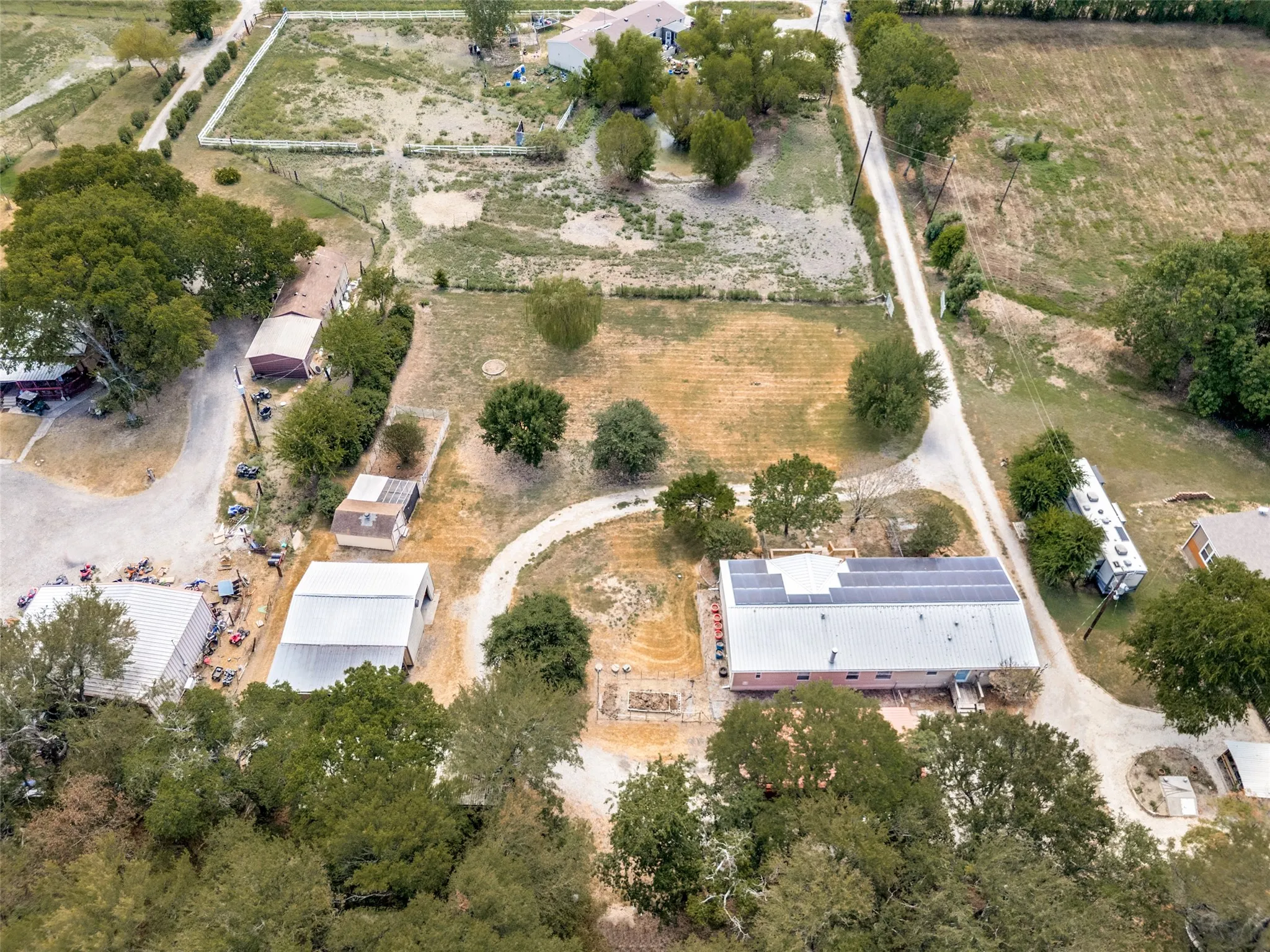 Mobile Home For Sale in Collin County , 1433 Cowan Road, Celina, Texas 75009, 4 Bedroom, 3 Bathroom, Garage spaces, 2,160 Sqft, built in 2000, mls#21385496, Real Estate Agent in Celina, Homes For Sale in Collin county, Homes For Sale in Celina, Realtor in Celina Texas, Real Estate Brokerage Independent Realty Texas, Luminita Cordes Realtor