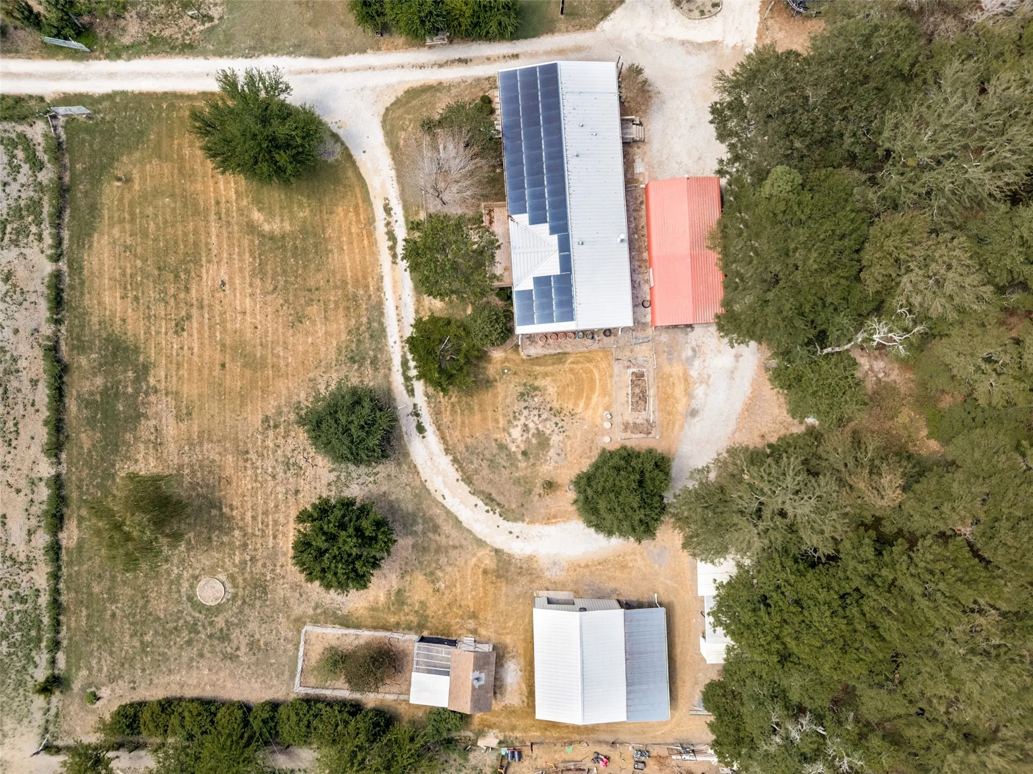 Mobile Home For Sale in Collin County , 1433 Cowan Road, Celina, Texas 75009, 4 Bedroom, 3 Bathroom, Garage spaces, 2,160 Sqft, built in 2000, mls#21385496, Real Estate Agent in Celina, Homes For Sale in Collin county, Homes For Sale in Celina, Realtor in Celina Texas, Real Estate Brokerage Independent Realty Texas, Luminita Cordes Realtor