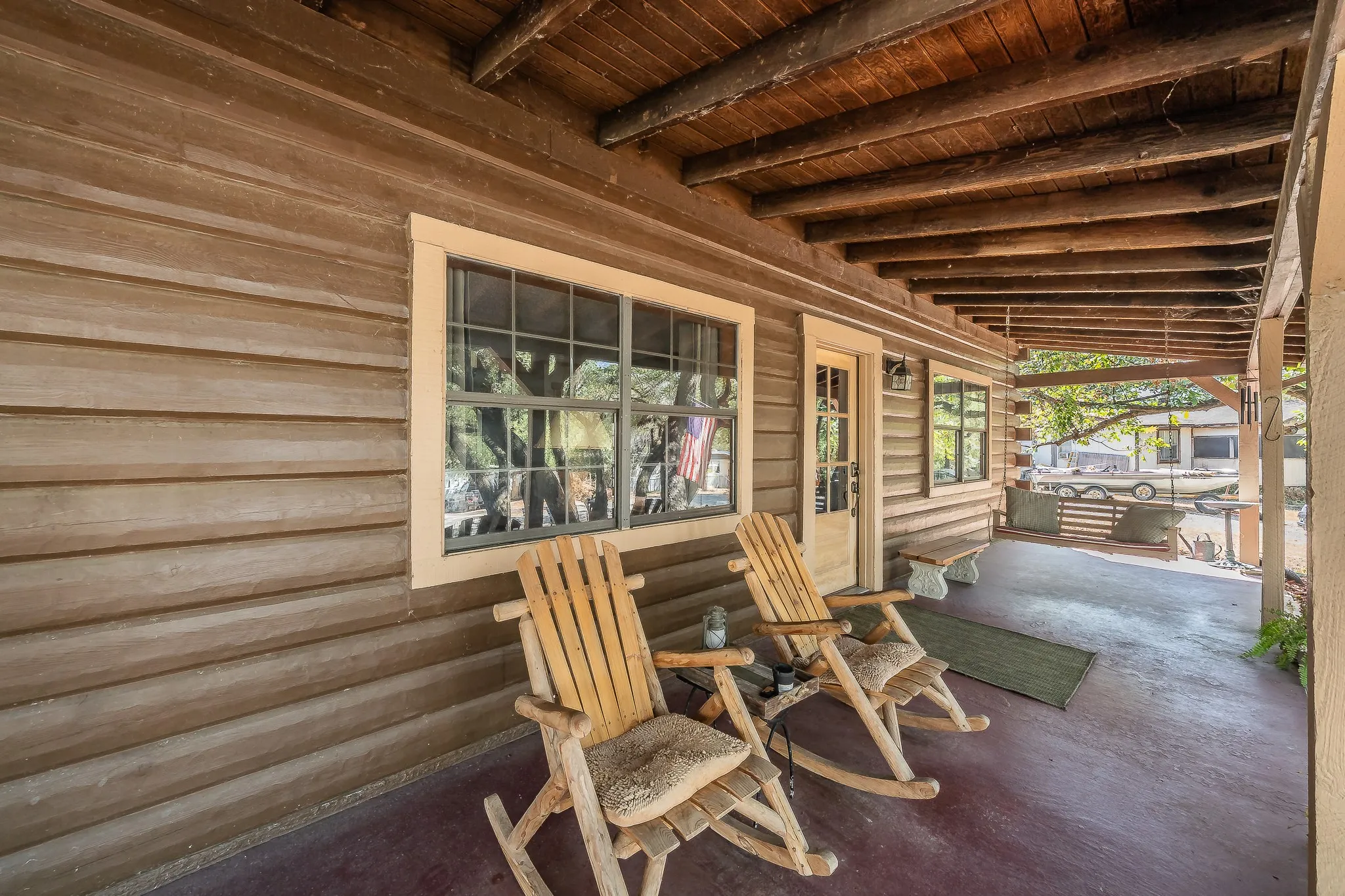 Single Family Residence For Sale in Tarrant County , 6106 Park Road, Fort Worth, Texas 76135, 2 Bedroom, 2 Bathroom, Garage spaces, 1,760 Sqft, built in 1979, mls#21380284, Real Estate Agent in Fort Worth, Homes For Sale in Tarrant county, Homes For Sale in Fort Worth, Realtor in Fort Worth Texas, Real Estate Brokerage Independent Realty Texas, Luminita Cordes Realtor