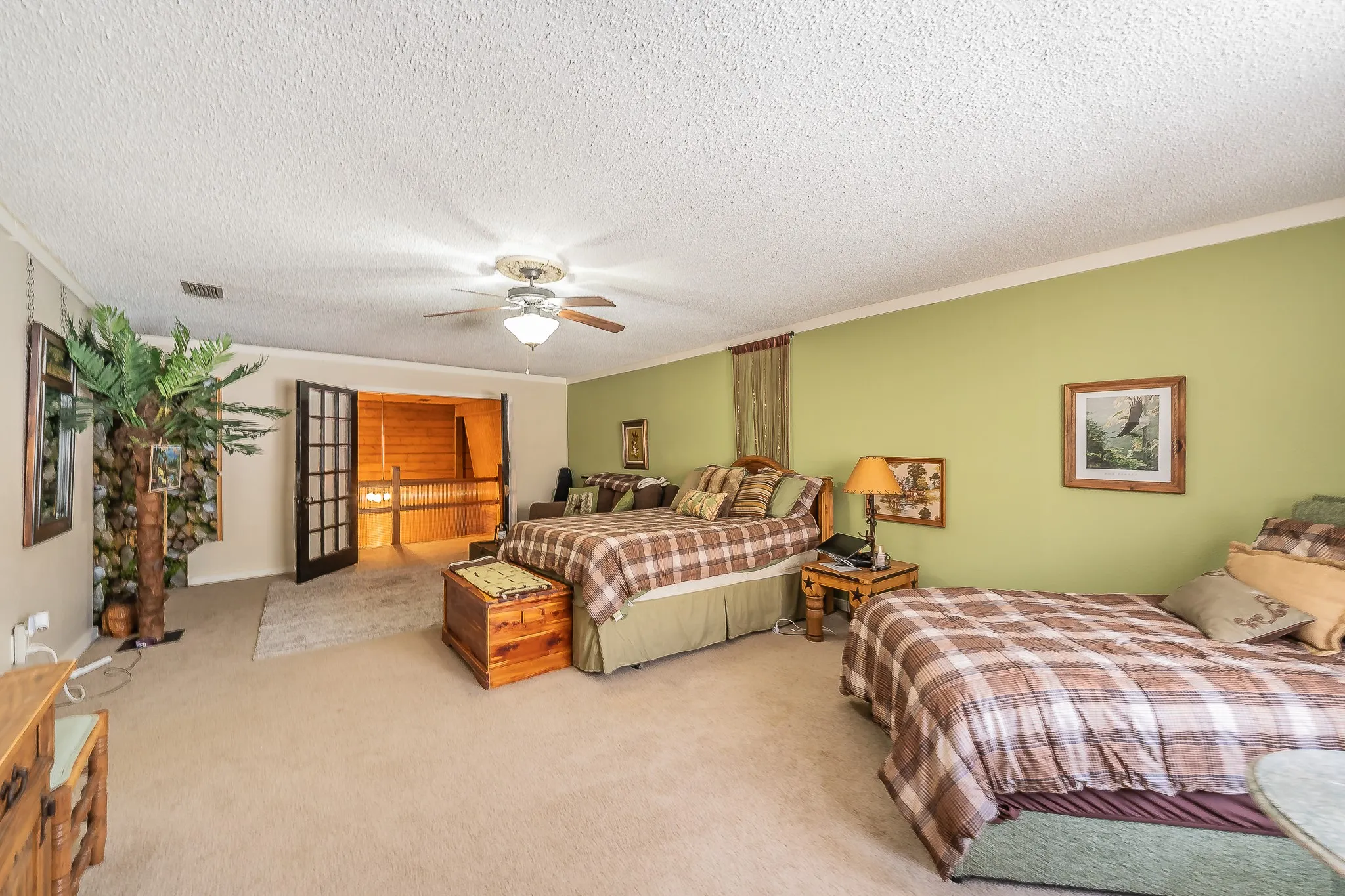 Single Family Residence For Sale in Tarrant County , 6106 Park Road, Fort Worth, Texas 76135, 2 Bedroom, 2 Bathroom, Garage spaces, 1,760 Sqft, built in 1979, mls#21380284, Real Estate Agent in Fort Worth, Homes For Sale in Tarrant county, Homes For Sale in Fort Worth, Realtor in Fort Worth Texas, Real Estate Brokerage Independent Realty Texas, Luminita Cordes Realtor