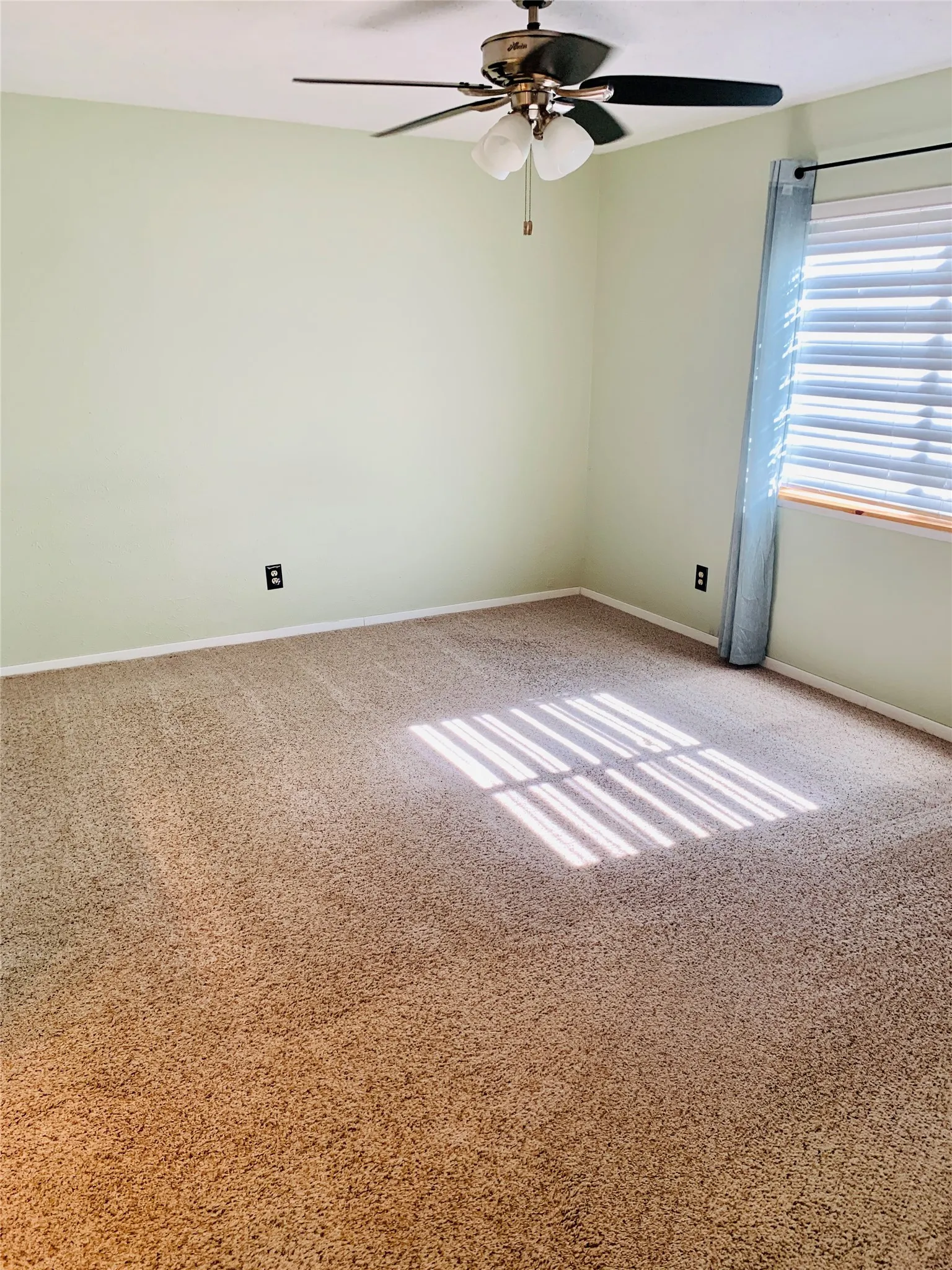 Single Family Residence For Rent in Collin County , 428 Timberbend Trail, Allen, Texas 75002, 3 Bedroom, 2 Bathroom, 2 Garage spaces, 1,416 Sqft, built in 1981, mls#21384127, Real Estate Agent in Allen, Homes For Rent in Collin county, Homes For Rent in Allen, Realtor in Allen Texas, Real Estate Brokerage Independent Realty Texas, Luminita Cordes Realtor
