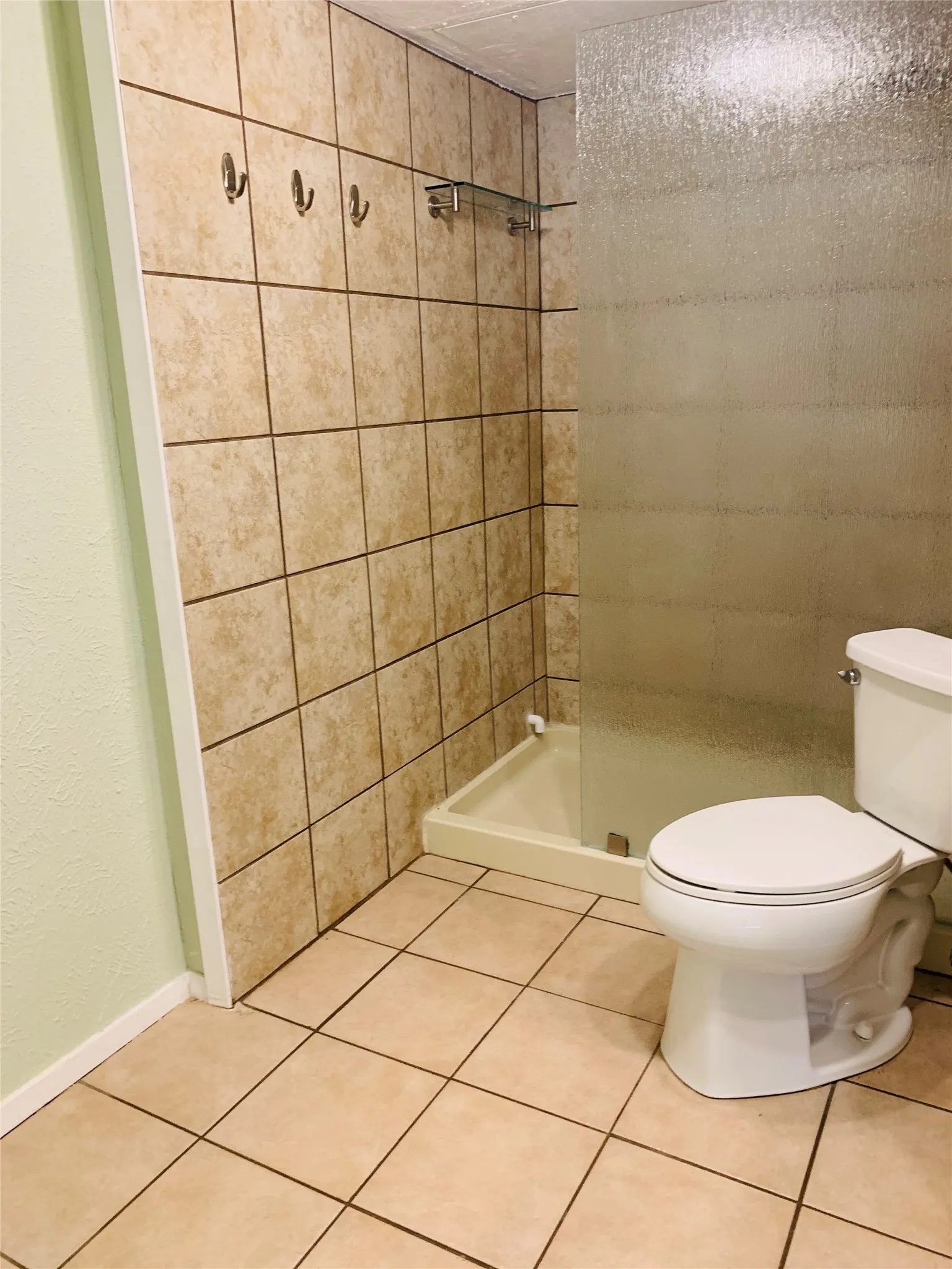 Single Family Residence For Rent in Collin County , 428 Timberbend Trail, Allen, Texas 75002, 3 Bedroom, 2 Bathroom, 2 Garage spaces, 1,416 Sqft, built in 1981, mls#21384127, Real Estate Agent in Allen, Homes For Rent in Collin county, Homes For Rent in Allen, Realtor in Allen Texas, Real Estate Brokerage Independent Realty Texas, Luminita Cordes Realtor