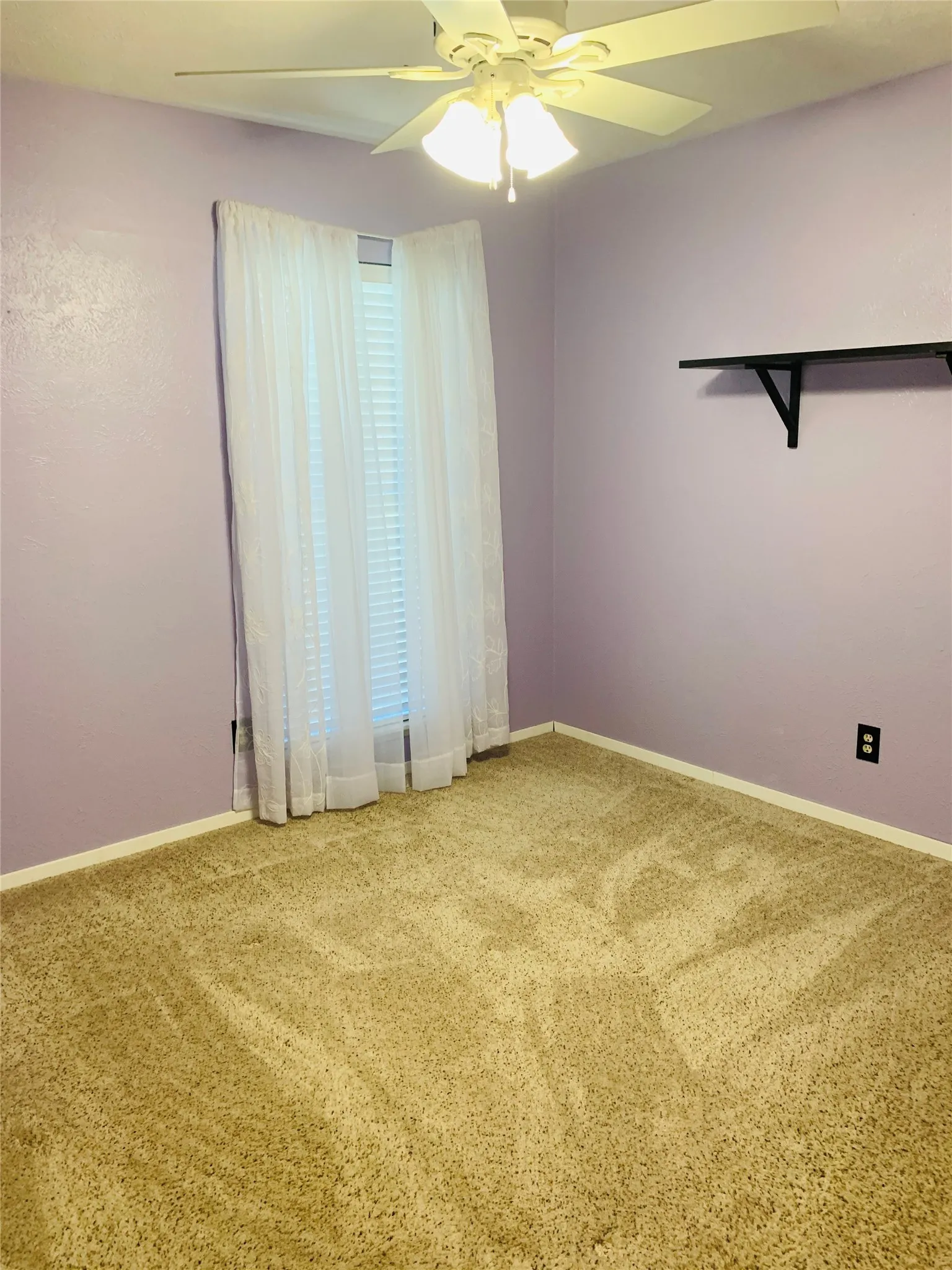 Single Family Residence For Rent in Collin County , 428 Timberbend Trail, Allen, Texas 75002, 3 Bedroom, 2 Bathroom, 2 Garage spaces, 1,416 Sqft, built in 1981, mls#21384127, Real Estate Agent in Allen, Homes For Rent in Collin county, Homes For Rent in Allen, Realtor in Allen Texas, Real Estate Brokerage Independent Realty Texas, Luminita Cordes Realtor