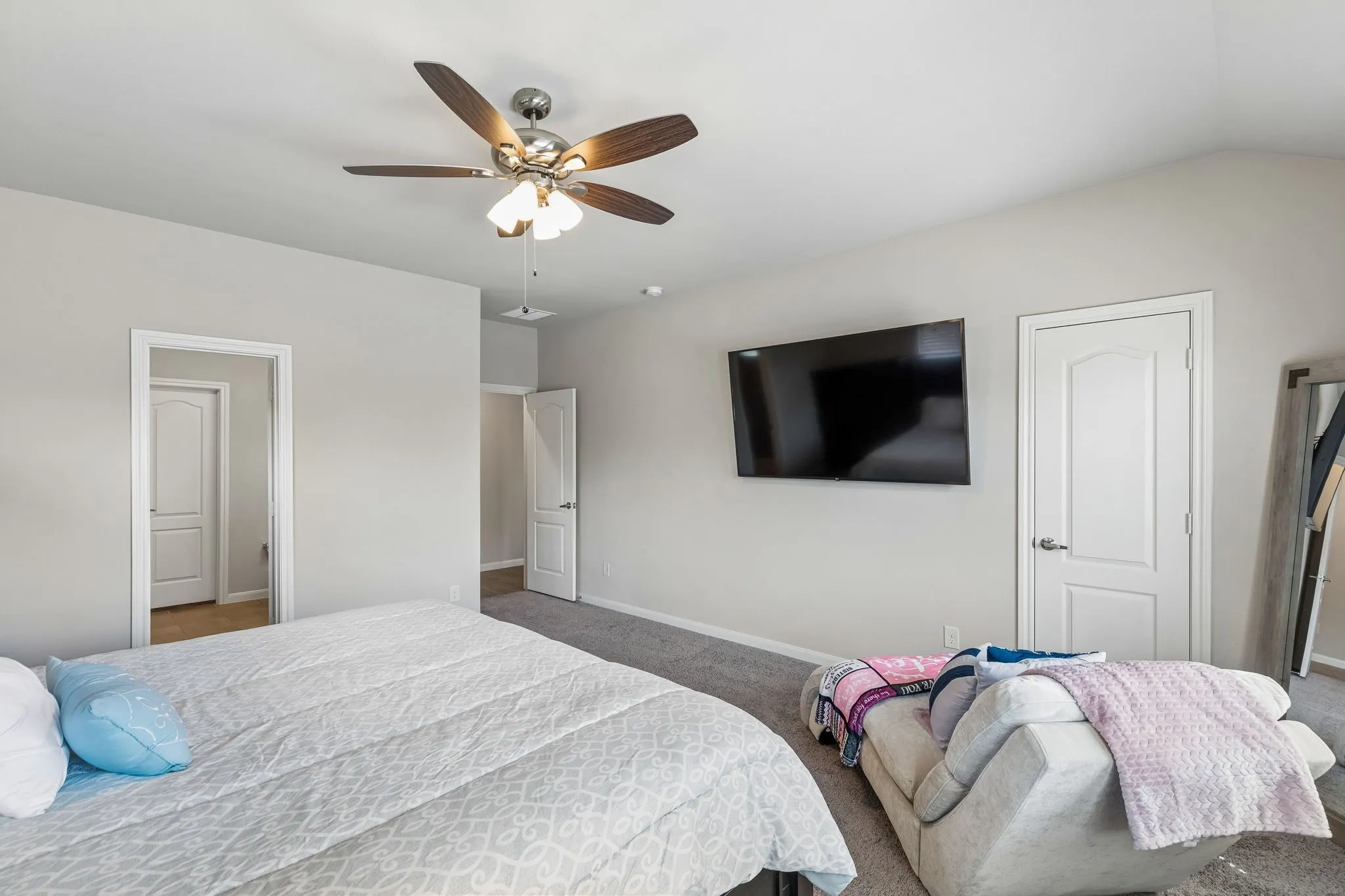 Single Family Residence For Sale in Collin County , 1105 Mapleton Drive, Anna, Texas 75409, 4 Bedroom, 2 Bathroom, 2 Garage spaces, 2,143 Sqft, built in 2021, mls#21385777, Real Estate Agent in Anna, Homes For Sale in Collin county, Homes For Sale in Anna, Realtor in Anna Texas, Real Estate Brokerage Independent Realty Texas, Luminita Cordes Realtor