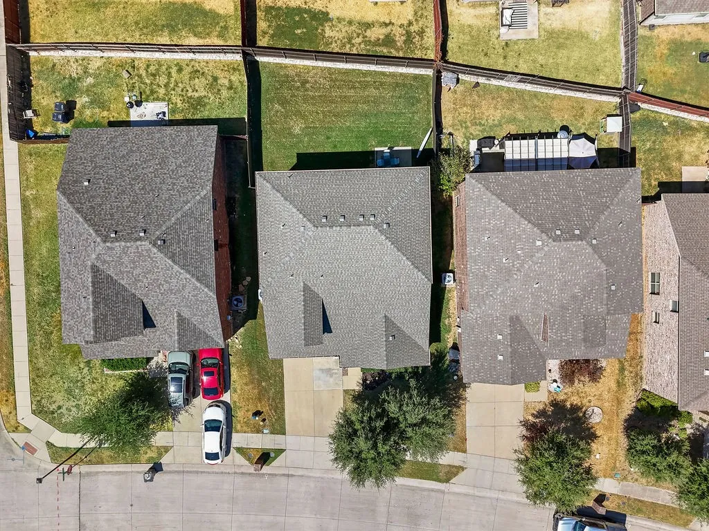 Single Family Residence For Sale in Collin County , 2102 Meadow View Drive, Princeton, Texas 75407, 4 Bedroom, 3 Bathroom, 2 Garage spaces, 2,119 Sqft, built in 2014, mls#21385283, Real Estate Agent in Princeton, Homes For Sale in Collin county, Homes For Sale in Princeton, Realtor in Princeton Texas, Real Estate Brokerage Independent Realty Texas, Luminita Cordes Realtor
