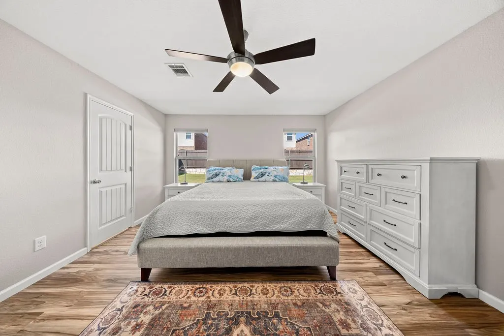 Single Family Residence For Sale in Collin County , 2102 Meadow View Drive, Princeton, Texas 75407, 4 Bedroom, 3 Bathroom, 2 Garage spaces, 2,119 Sqft, built in 2014, mls#21385283, Real Estate Agent in Princeton, Homes For Sale in Collin county, Homes For Sale in Princeton, Realtor in Princeton Texas, Real Estate Brokerage Independent Realty Texas, Luminita Cordes Realtor