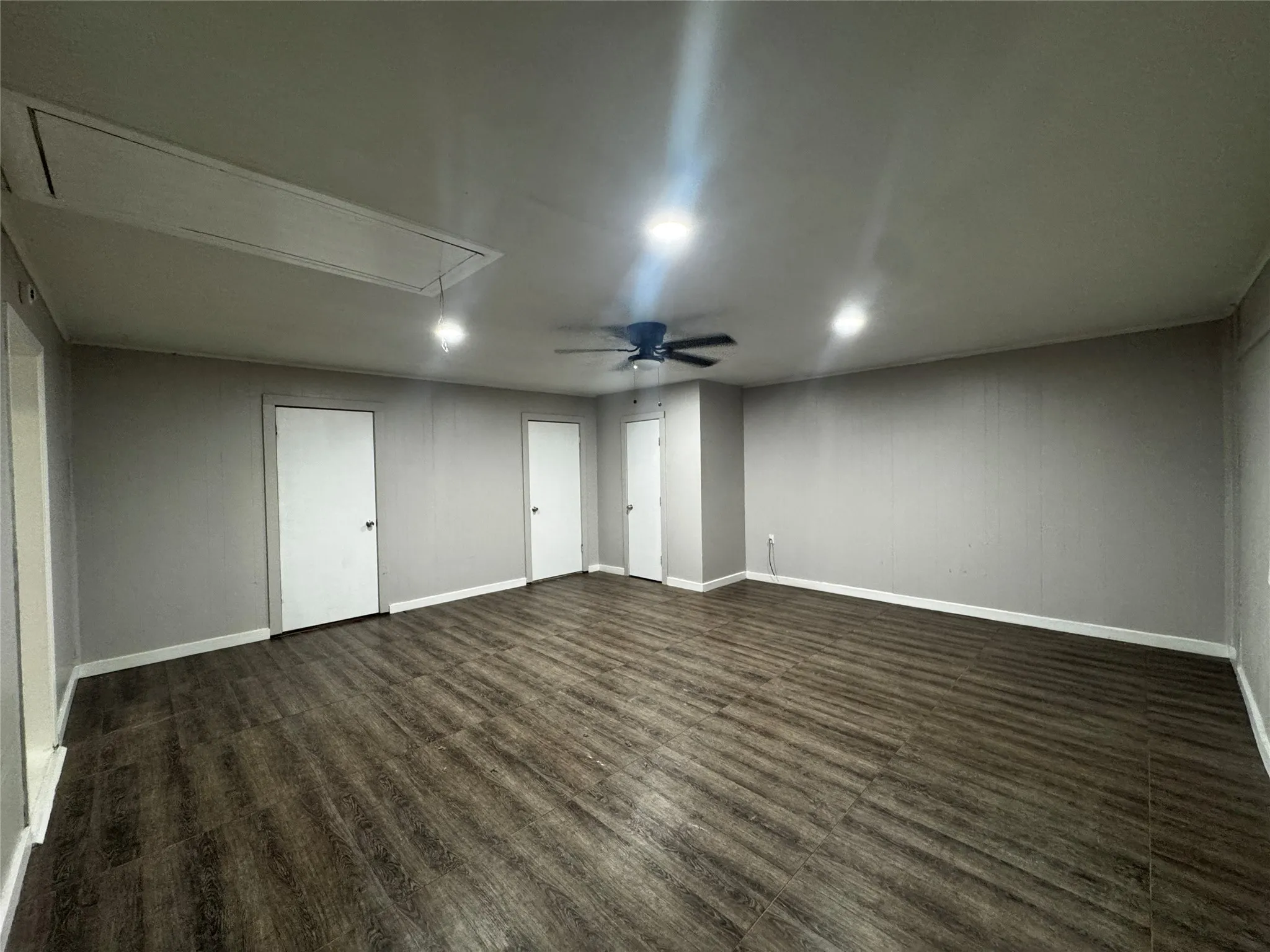 Single Family Residence For Rent in Navarro County , 606 N Overlook Drive, Kerens, Texas 75144, 3 Bedroom, 2 Bathroom, Garage spaces, 1,735 Sqft, built in 1970, mls#21384684, Real Estate Agent in Kerens, Homes For Rent in Navarro county, Homes For Rent in Kerens, Realtor in Kerens Texas, Real Estate Brokerage Independent Realty Texas, Luminita Cordes Realtor