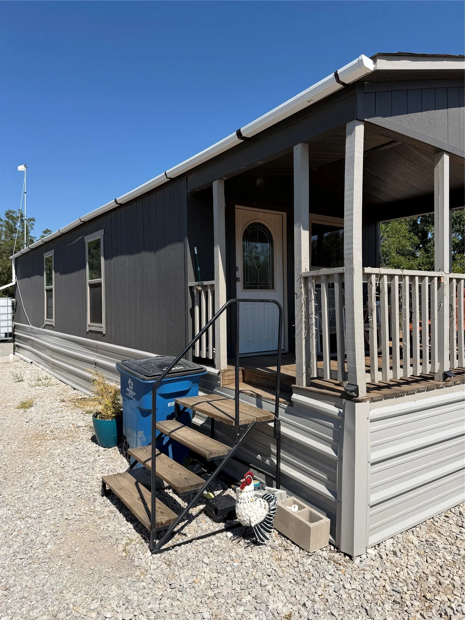 Manufactured Home For Rent in Comanche County , 506 County Road 190, Comanche, Texas 76442, 1 Bedroom, 1 Bathroom, Garage spaces, 399 Sqft, built in 2020, mls#21385785, Real Estate Agent in Comanche, Homes For Rent in Comanche county, Homes For Rent in Comanche, Realtor in Comanche Texas, Real Estate Brokerage Independent Realty Texas, Luminita Cordes Realtor
