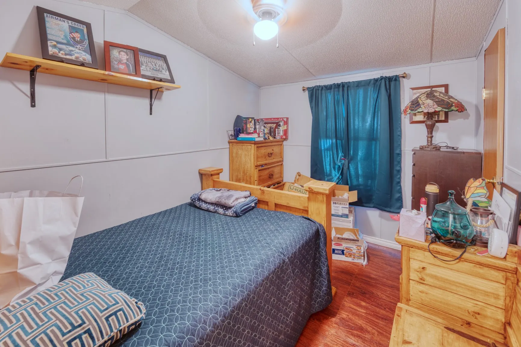 Mobile Home For Sale in Denton County , 8838 Pecan Valley, Pilot Point, Texas 76258, 3 Bedroom, 2 Bathroom, Garage spaces, 2,120 Sqft, built in 1990, mls#21385732, Real Estate Agent in Pilot Point, Homes For Sale in Denton county, Homes For Sale in Pilot Point, Realtor in Pilot Point Texas, Real Estate Brokerage Independent Realty Texas, Luminita Cordes Realtor