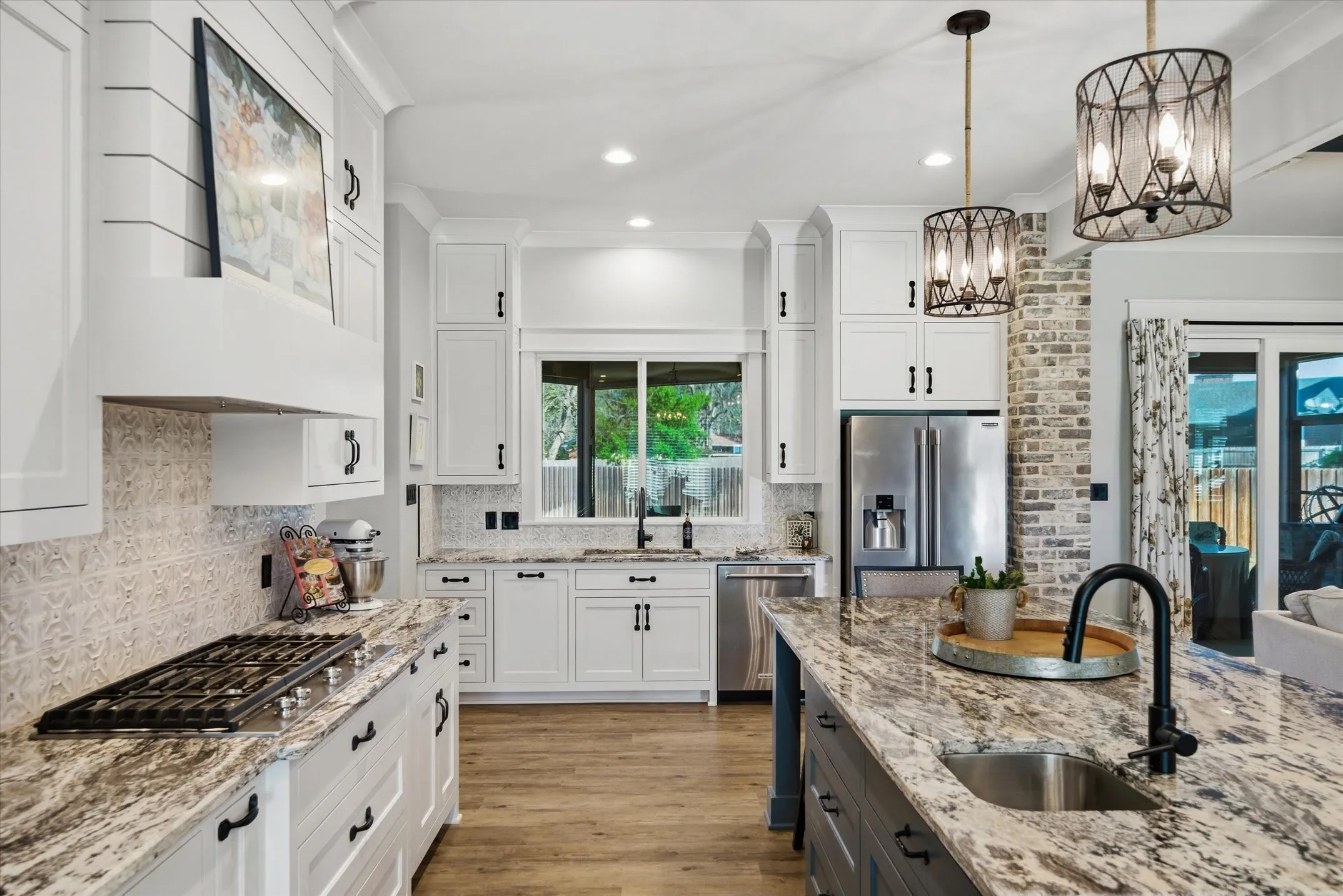 Single Family Residence For Sale in Smith County , 202 Winged Foot Drive, Hideaway, Texas 75771, 3 Bedroom, 3 Bathroom, 3 Garage spaces, 3,169 Sqft, built in 2019, mls#21385264, Real Estate Agent in Hideaway, Homes For Sale in Smith county, Homes For Sale in Hideaway, Realtor in Hideaway Texas, Real Estate Brokerage Independent Realty Texas, Luminita Cordes Realtor