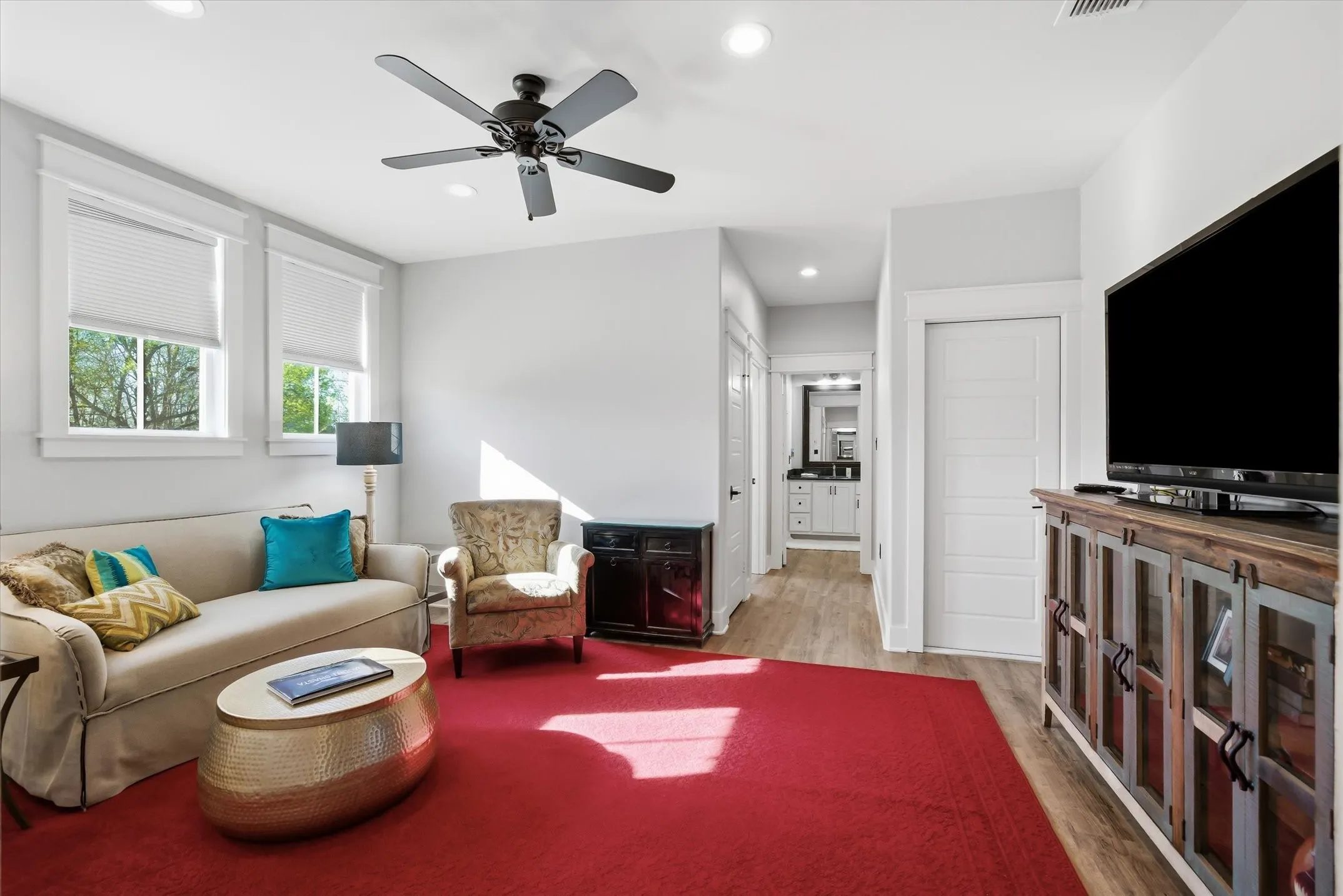 Single Family Residence For Sale in Smith County , 202 Winged Foot Drive, Hideaway, Texas 75771, 3 Bedroom, 3 Bathroom, 3 Garage spaces, 3,169 Sqft, built in 2019, mls#21385264, Real Estate Agent in Hideaway, Homes For Sale in Smith county, Homes For Sale in Hideaway, Realtor in Hideaway Texas, Real Estate Brokerage Independent Realty Texas, Luminita Cordes Realtor