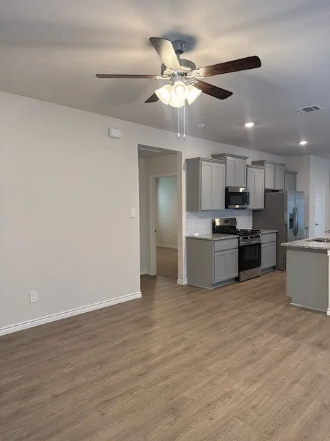 Single Family Residence For Rent in Collin County , 1217 Silent Peak Drive, Princeton, Texas 75407, 3 Bedroom, 2 Bathroom, 2 Garage spaces, 1,460 Sqft, built in 2026, mls#21385795, Real Estate Agent in Princeton, Homes For Rent in Collin county, Homes For Rent in Princeton, Realtor in Princeton Texas, Real Estate Brokerage Independent Realty Texas, Luminita Cordes Realtor