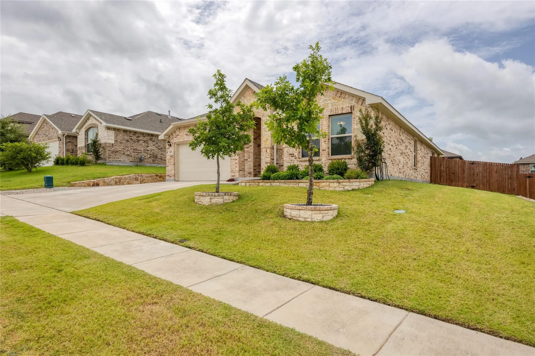 Single Family Residence For Rent in Parker County , 1825 Agarito Drive, Weatherford, Texas 76086, 3 Bedroom, 2 Bathroom, 2 Garage spaces, 1,620 Sqft, built in 2022, mls#21385799, Real Estate Agent in Weatherford, Homes For Rent in Parker county, Homes For Rent in Weatherford, Realtor in Weatherford Texas, Real Estate Brokerage Independent Realty Texas, Luminita Cordes Realtor
