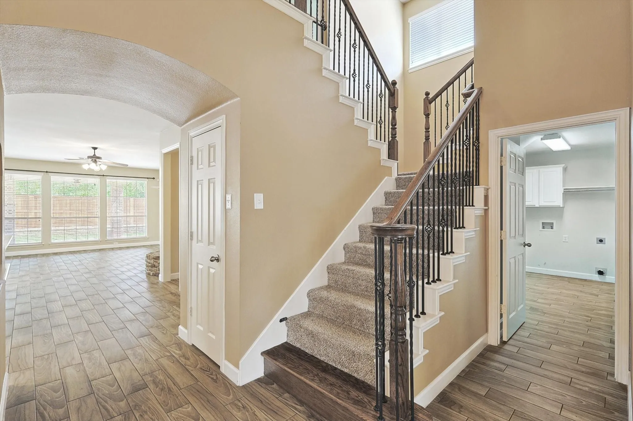 Casual elegance from top to bottom! 1231 Golf Club Drive has been meticulously designed for beauty and functionality.