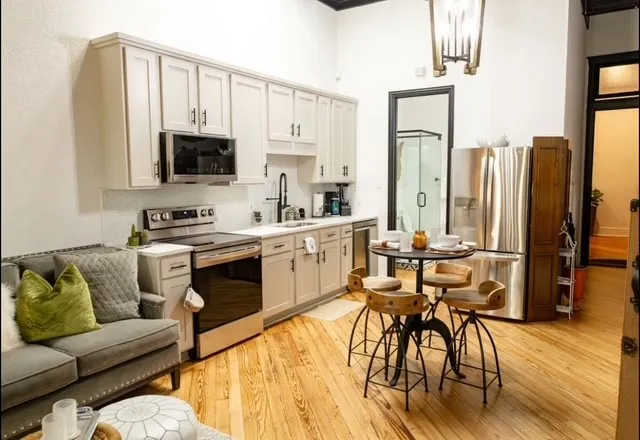 Apartment For Rent in Kaufman County , 115 E Moore Avenue 205, Terrell, Texas 75160, 0, 1 Bathroom, Garage spaces, 660 Sqft, built in 1900, mls#21385804, Real Estate Agent in Terrell, Homes For Rent in Kaufman county, Homes For Rent in Terrell, Realtor in Terrell Texas, Real Estate Brokerage Independent Realty Texas, Luminita Cordes Realtor