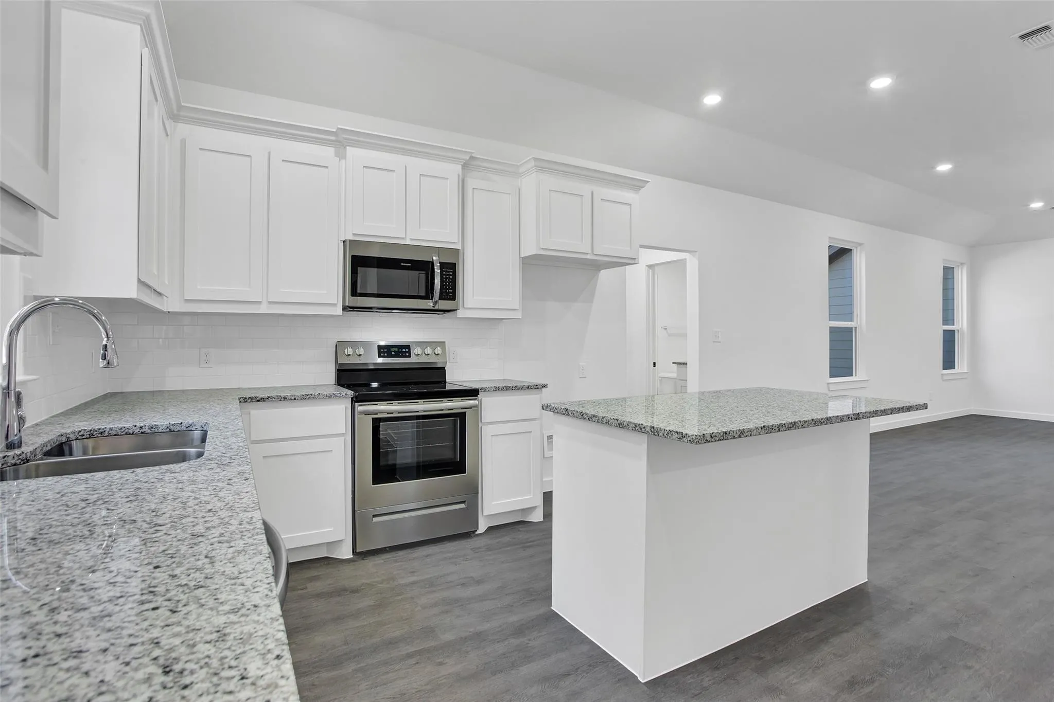 For Sale in Grayson County , 1471 Cathey Drive, Denison, Texas 75020, 16 Bedroom, 12 Bathroom, 8 Garage spaces, 0 Sqft, built in 2022, mls#21385801, Real Estate Agent in Denison, Homes For Sale in Grayson county, Homes For Sale in Denison, Realtor in Denison Texas, Real Estate Brokerage Independent Realty Texas, Luminita Cordes Realtor