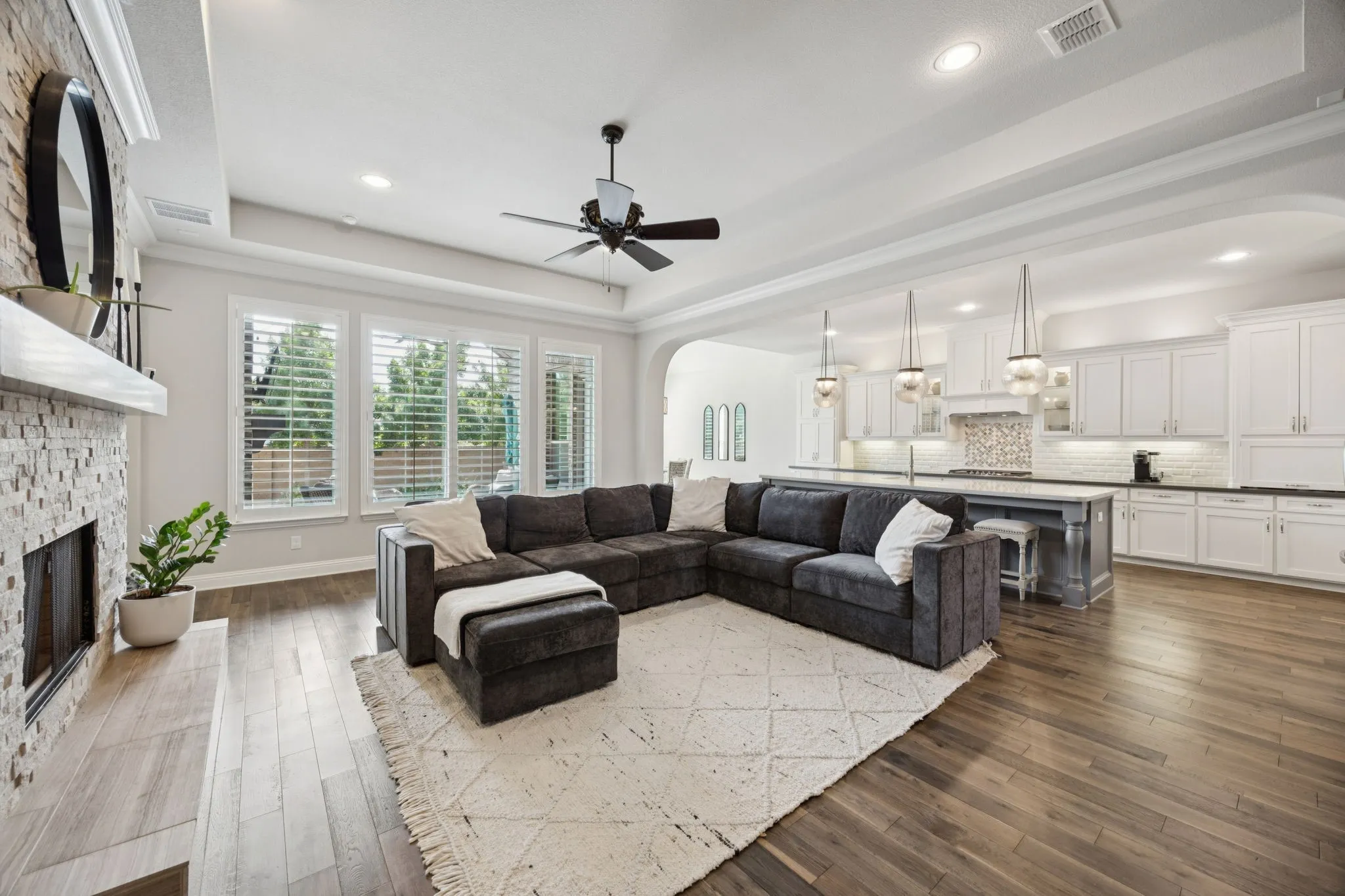 Single Family Residence For Sale in Collin County , 1604 Fireside Trail, Celina, Texas 75009, 4 Bedroom, 3 Bathroom, 3 Garage spaces, 2,701 Sqft, built in 2015, mls#21385650, Real Estate Agent in Celina, Homes For Sale in Collin county, Homes For Sale in Celina, Realtor in Celina Texas, Real Estate Brokerage Independent Realty Texas, Luminita Cordes Realtor