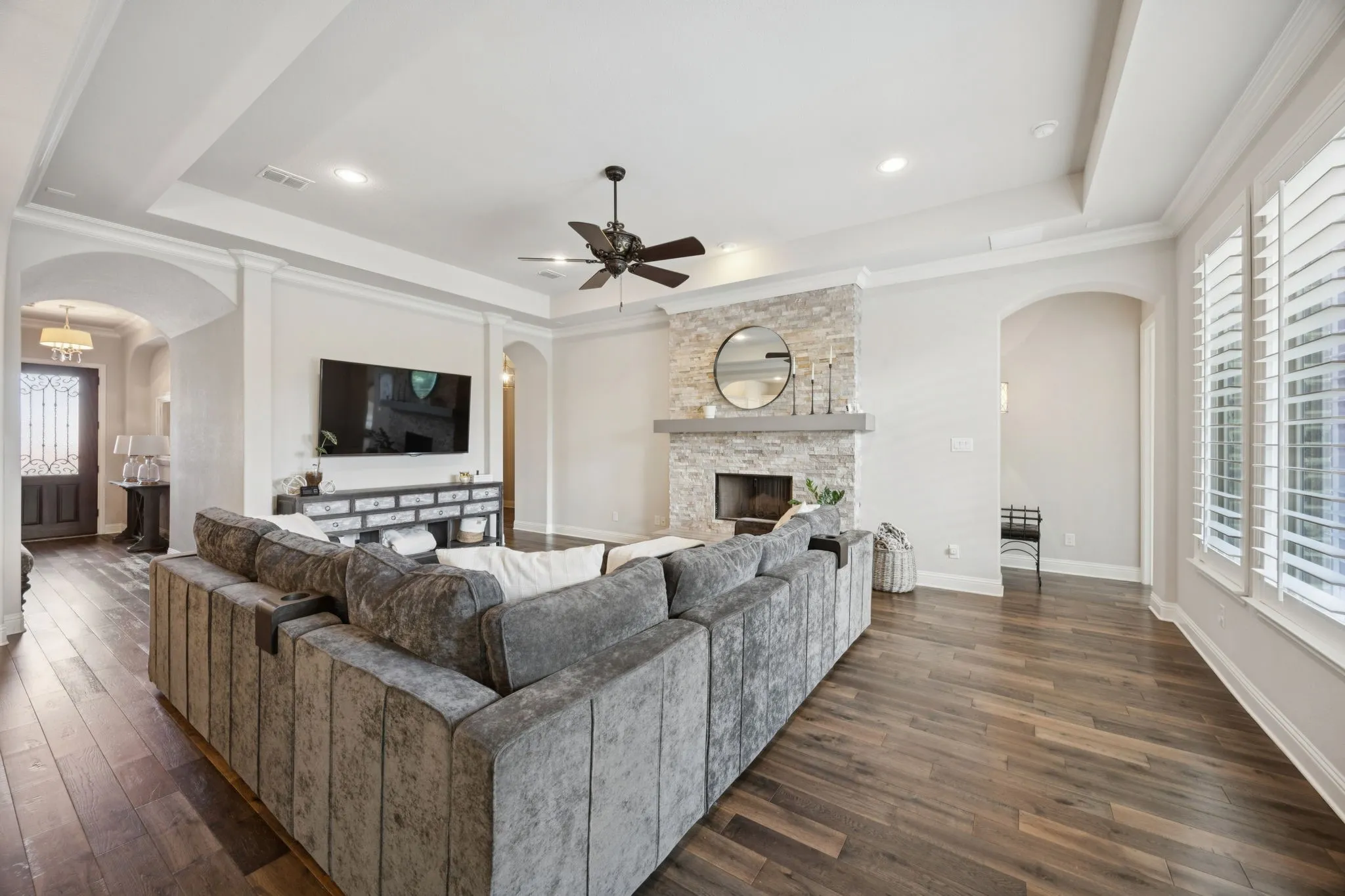 Single Family Residence For Sale in Collin County , 1604 Fireside Trail, Celina, Texas 75009, 4 Bedroom, 3 Bathroom, 3 Garage spaces, 2,701 Sqft, built in 2015, mls#21385650, Real Estate Agent in Celina, Homes For Sale in Collin county, Homes For Sale in Celina, Realtor in Celina Texas, Real Estate Brokerage Independent Realty Texas, Luminita Cordes Realtor
