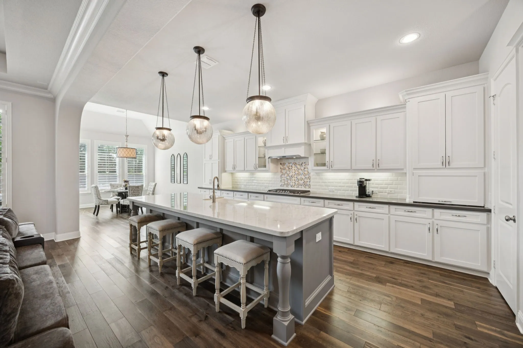 Single Family Residence For Sale in Collin County , 1604 Fireside Trail, Celina, Texas 75009, 4 Bedroom, 3 Bathroom, 3 Garage spaces, 2,701 Sqft, built in 2015, mls#21385650, Real Estate Agent in Celina, Homes For Sale in Collin county, Homes For Sale in Celina, Realtor in Celina Texas, Real Estate Brokerage Independent Realty Texas, Luminita Cordes Realtor