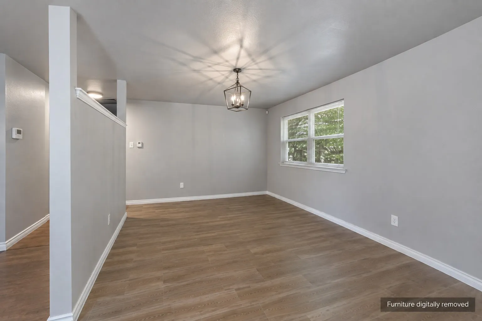 Single Family Residence For Sale in Dallas County , 646 E Fairmeadows Drive, Duncanville, Texas 75116, 3 Bedroom, 2 Bathroom, Garage spaces, 1,344 Sqft, built in 1962, mls#21385704, Real Estate Agent in Duncanville, Homes For Sale in Dallas county, Homes For Sale in Duncanville, Realtor in Duncanville Texas, Real Estate Brokerage Independent Realty Texas, Luminita Cordes Realtor