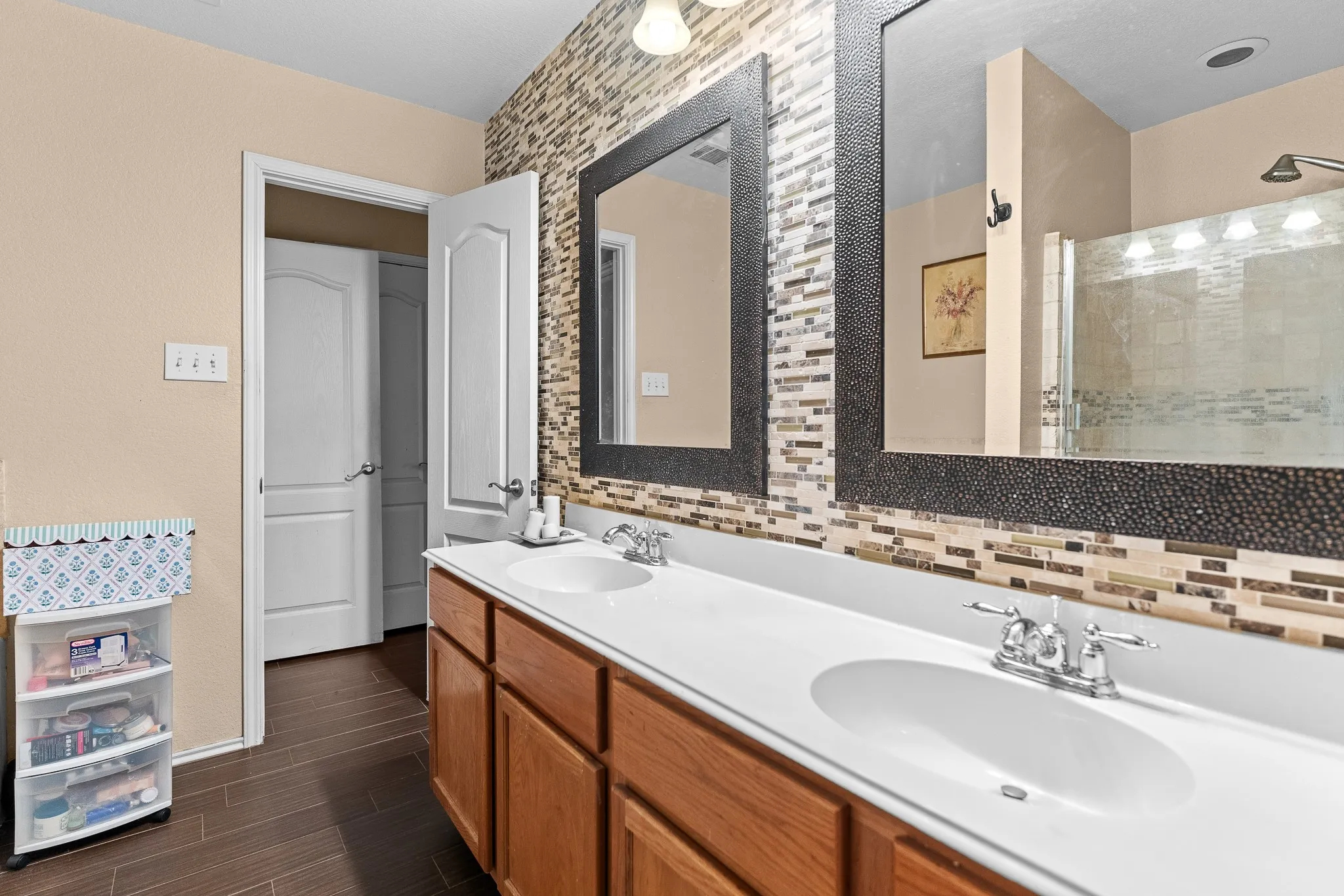 Single Family Residence For Rent in Tarrant County , 729 Pheasant Road, Saginaw, Texas 76131, 4 Bedroom, 2 Bathroom, 2 Garage spaces, 1,840 Sqft, built in 2006, mls#21385811, Real Estate Agent in Saginaw, Homes For Rent in Tarrant county, Homes For Rent in Saginaw, Realtor in Saginaw Texas, Real Estate Brokerage Independent Realty Texas, Luminita Cordes Realtor