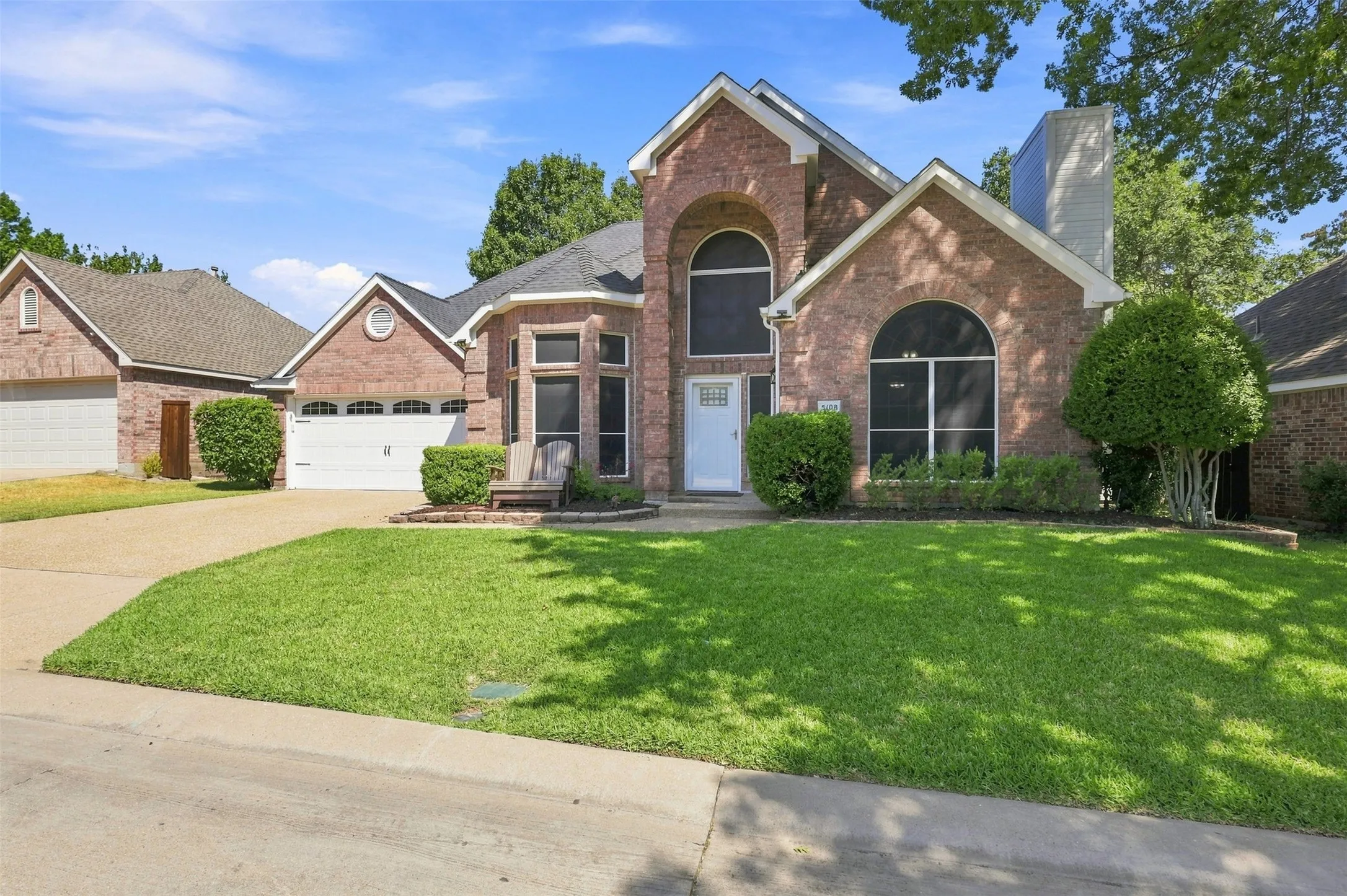 Single Family Residence For Sale in Collin County , 5108 Feather Crest, Mc Kinney, Texas 75072, 4 Bedroom, 3 Bathroom, 2 Garage spaces, 2,994 Sqft, built in 1992, mls#21385027, Real Estate Agent in Mc Kinney, Homes For Sale in Collin county, Homes For Sale in Mc Kinney, Realtor in Mc Kinney Texas, Real Estate Brokerage Independent Realty Texas, Luminita Cordes Realtor