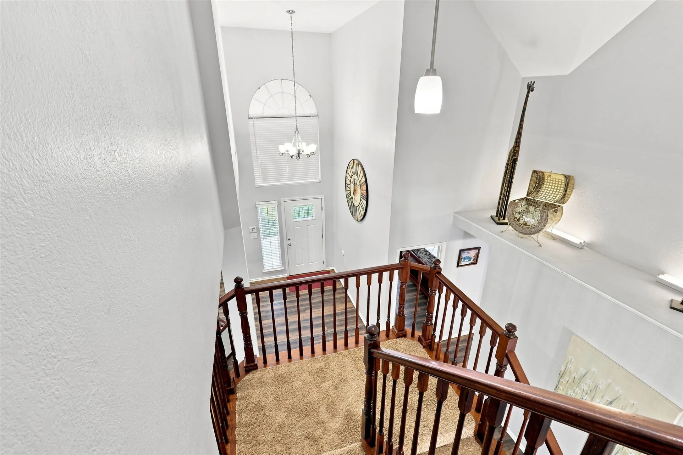 Single Family Residence For Sale in Collin County , 5108 Feather Crest, Mc Kinney, Texas 75072, 4 Bedroom, 3 Bathroom, 2 Garage spaces, 2,994 Sqft, built in 1992, mls#21385027, Real Estate Agent in Mc Kinney, Homes For Sale in Collin county, Homes For Sale in Mc Kinney, Realtor in Mc Kinney Texas, Real Estate Brokerage Independent Realty Texas, Luminita Cordes Realtor